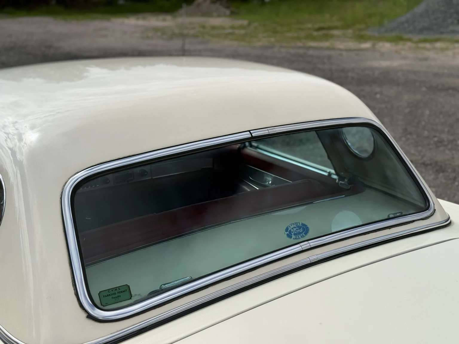 Exterior image of 1957 Ford Thunderbird (34)
