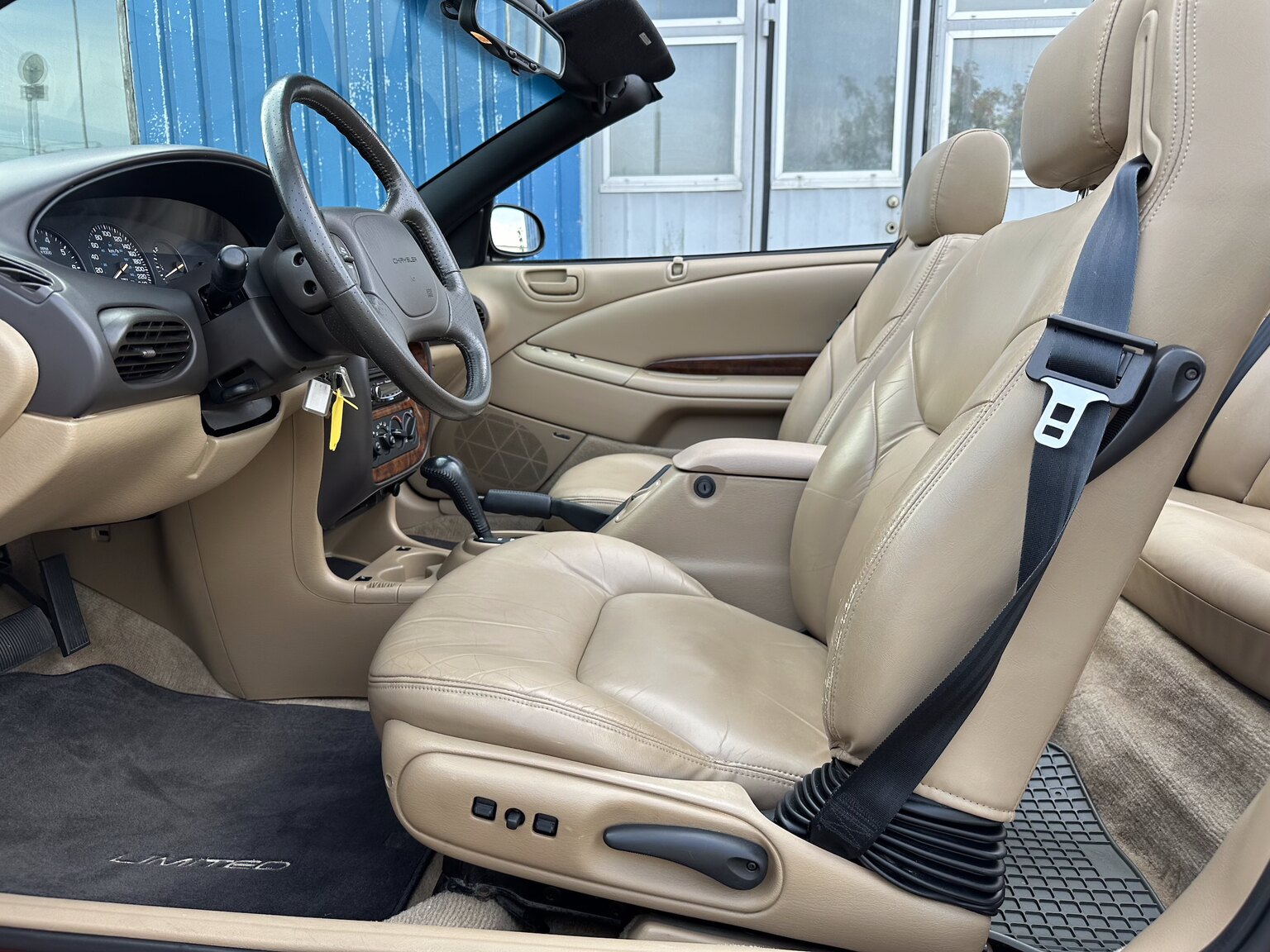 Interiörbild 1996 Chrysler Stratus Cabriolet