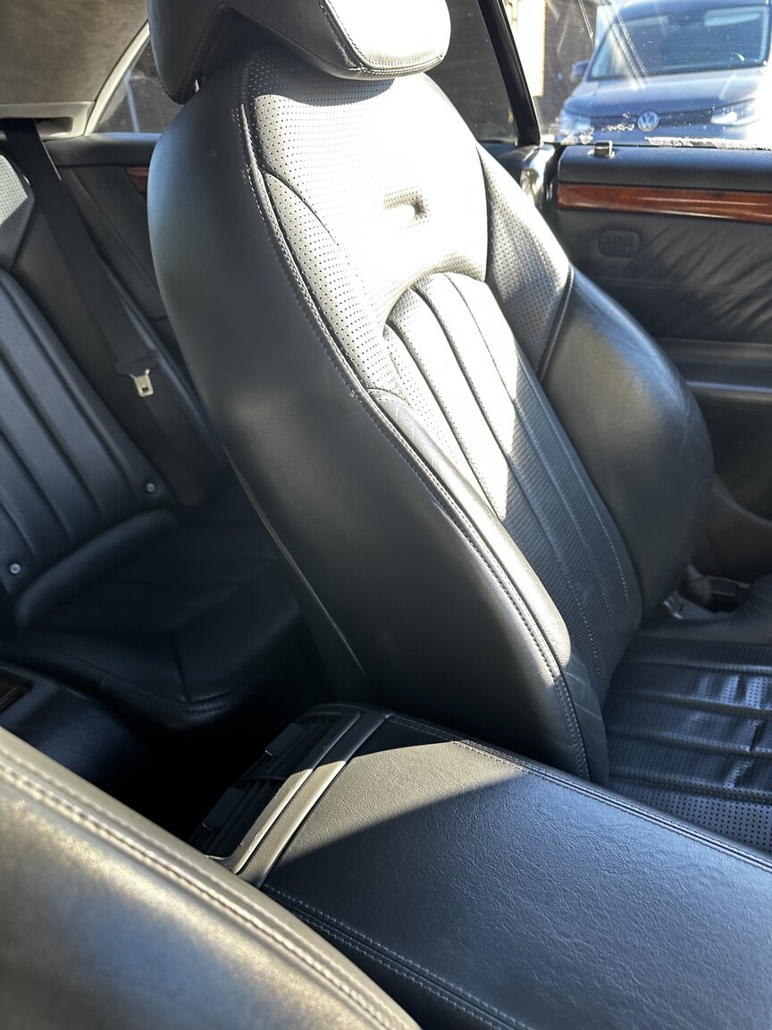 Innenraumfoto von 2004 Mercedes-Benz CL 55 AMG