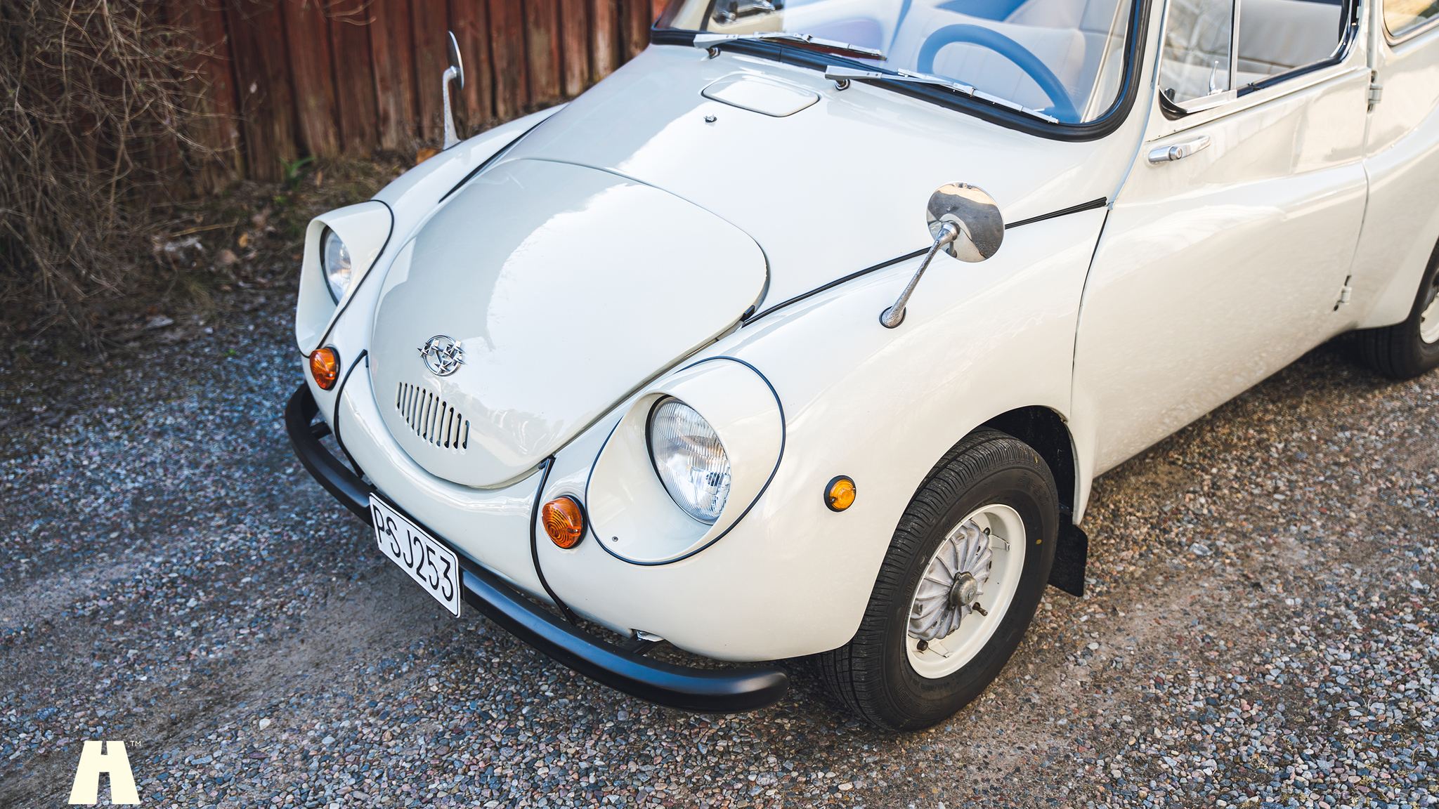 Exteriörbild på 1968 Subaru 360 Deluxe (12)