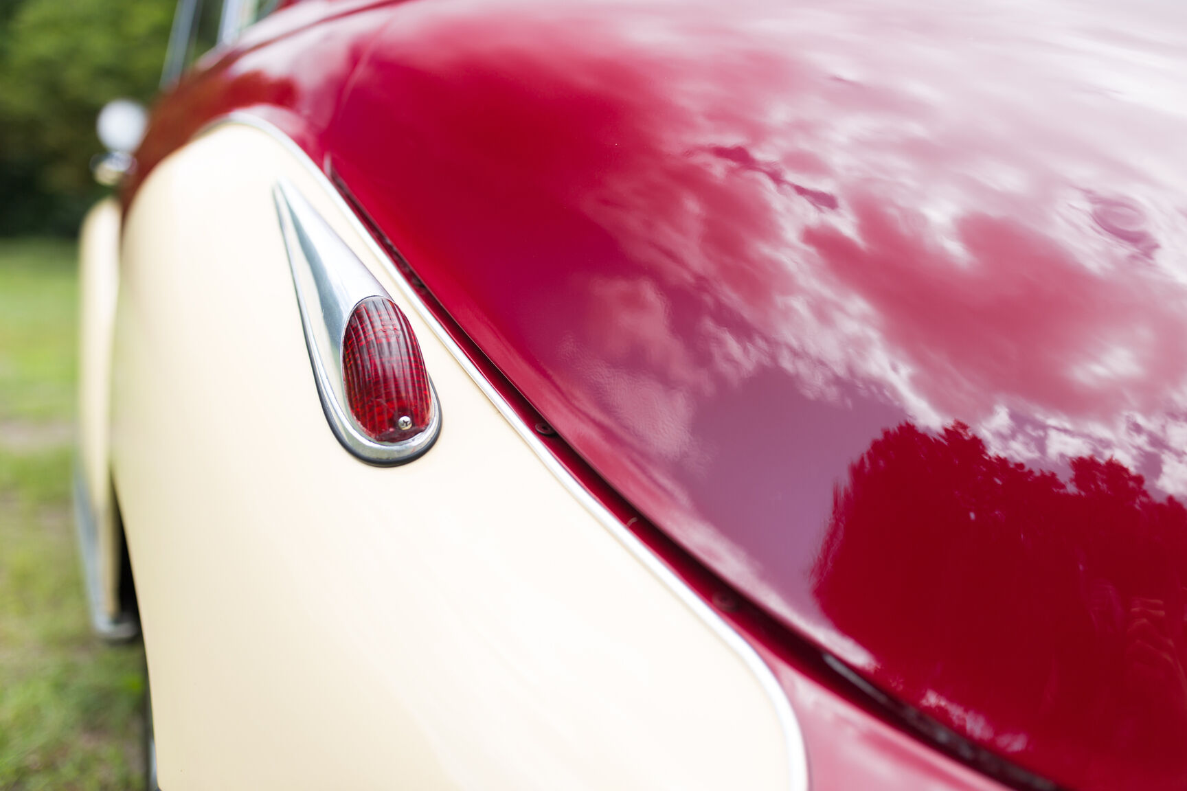 Exteriörbild på 1955 BMW 501 A Deluxe V8