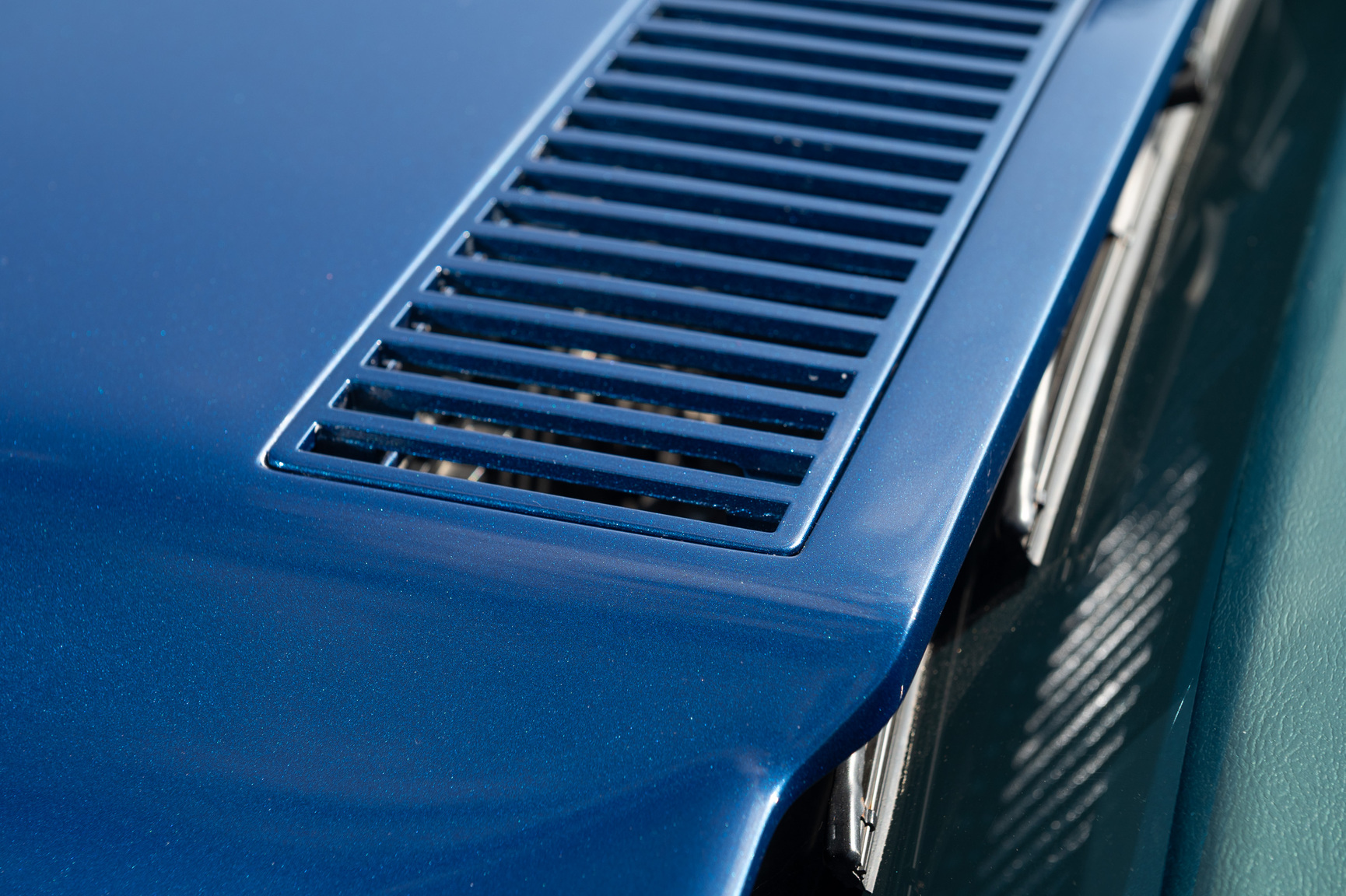 Aussenfoto 1973 Corvette C3 Stingray (41)