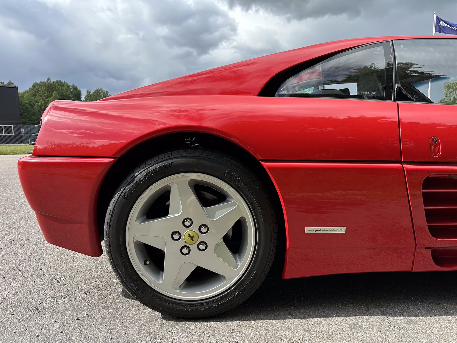 Aussenfoto 1990 Ferrari 348 (59)