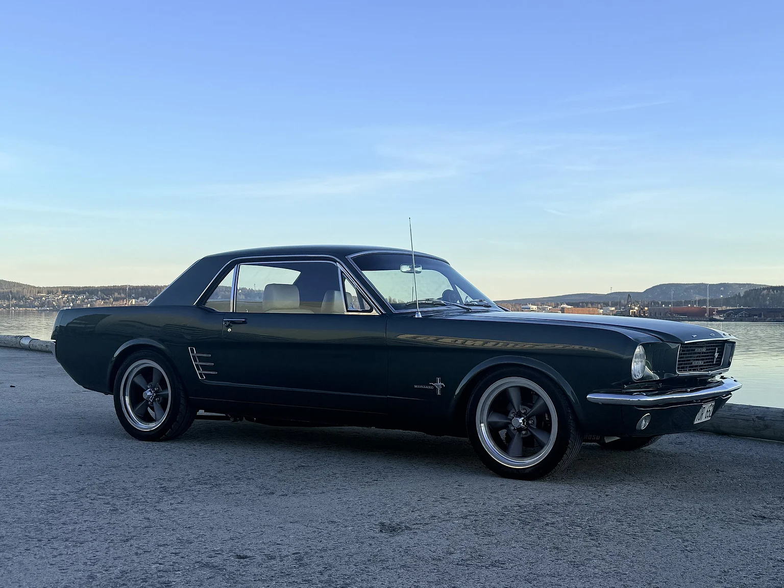 Aussenfoto 1966 Ford Mustang HT - Protouring / Supercharged (62)