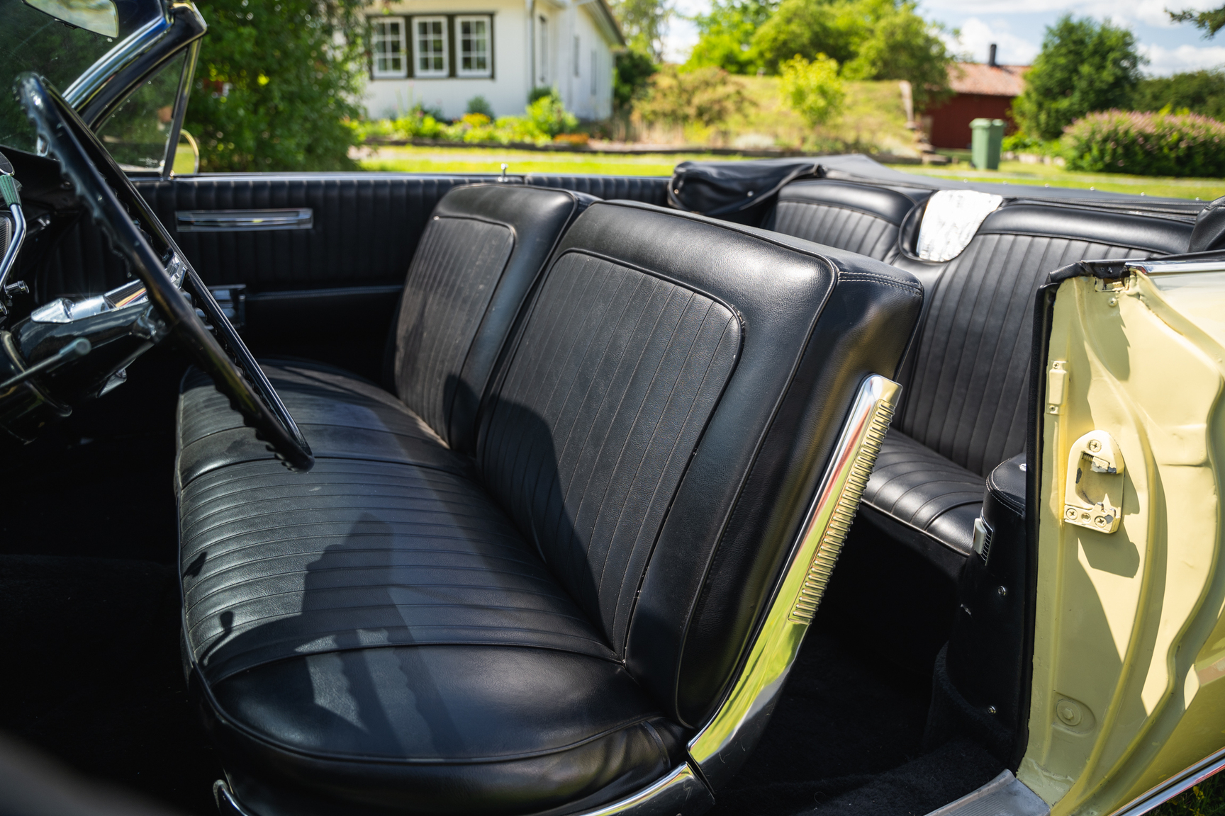 Innenraumfoto von 1961 Buick Electra 225 cab