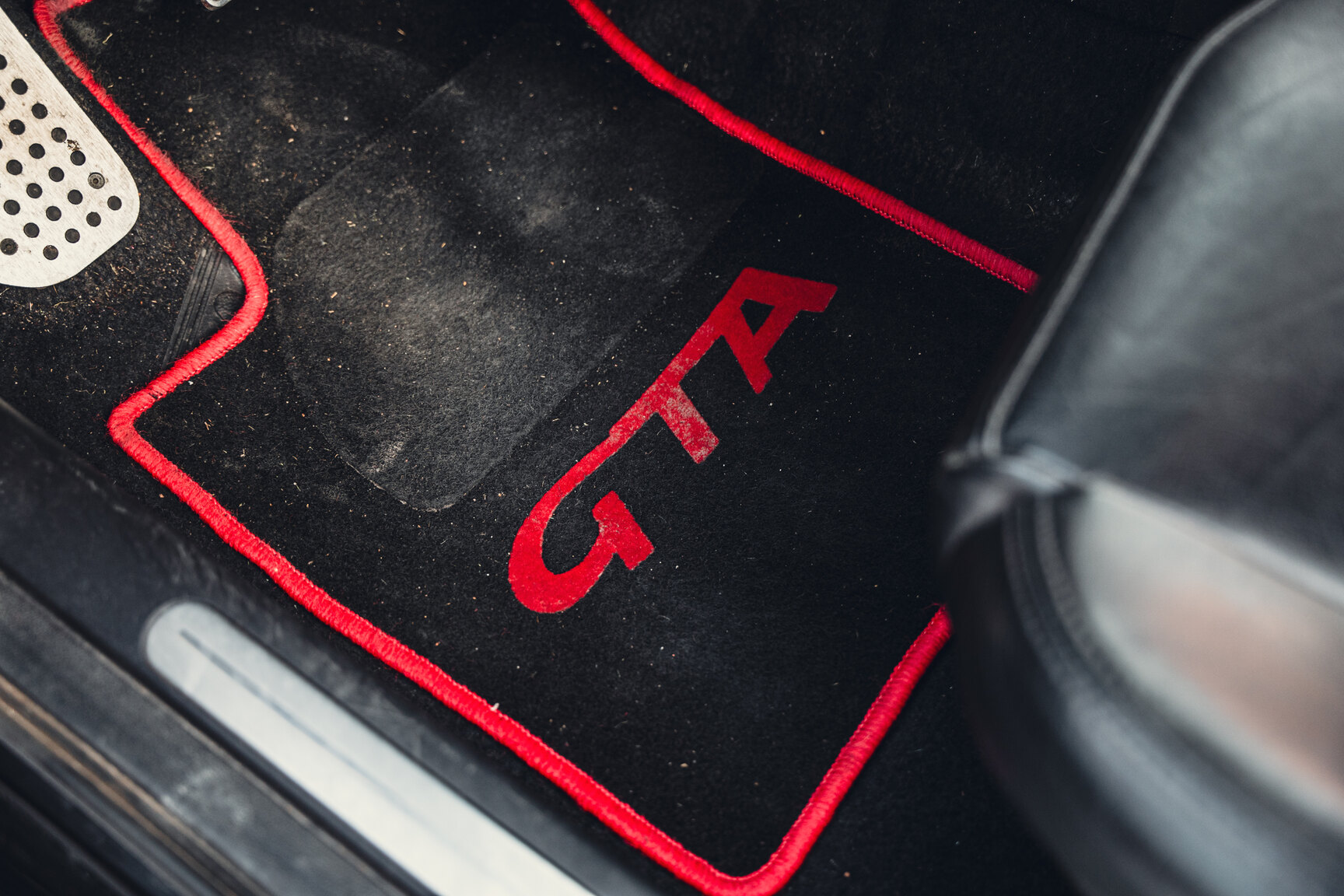 Interiörbild 2003 Alfa Romeo 147 GTA