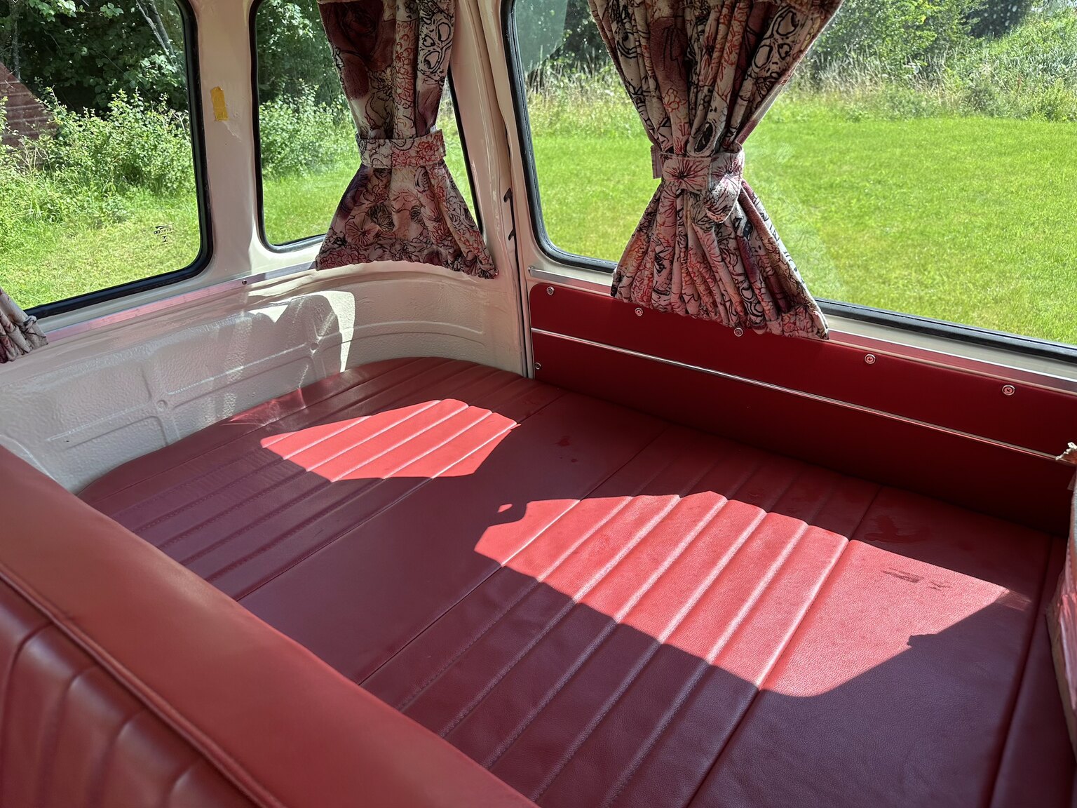 Interior image of 1969 Volkswagen T1 (44)