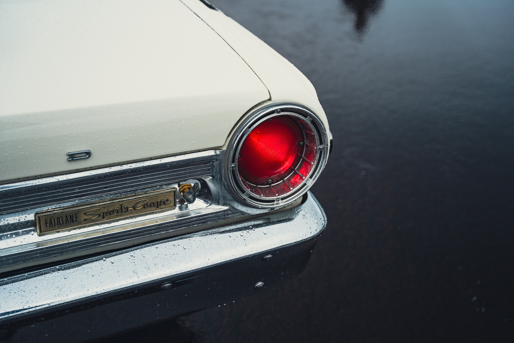 Aussenfoto 1964 Ford Fairlane 500 Sport Coupé (25)