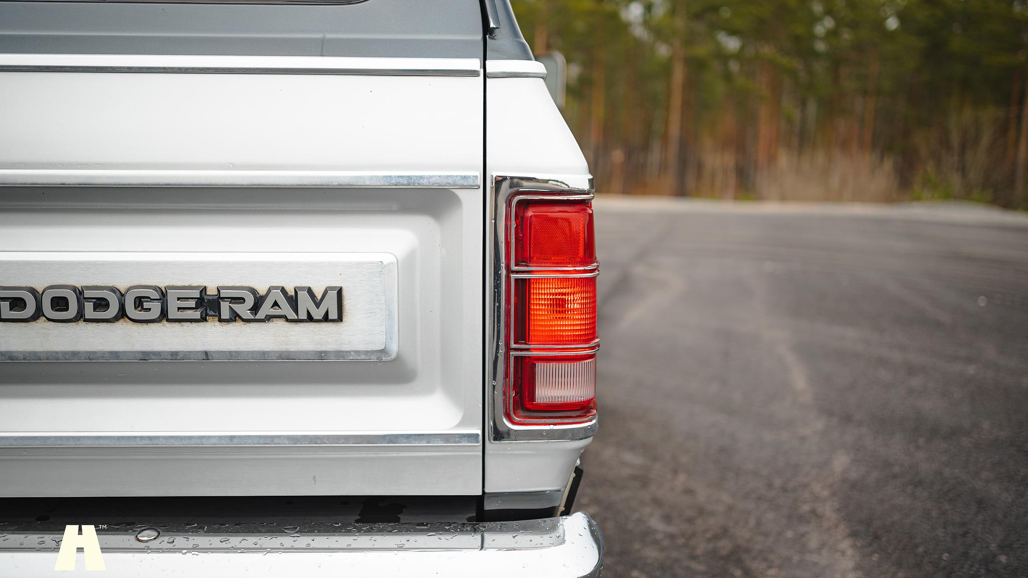Exterior image of 1986 Dodge Ramcharger