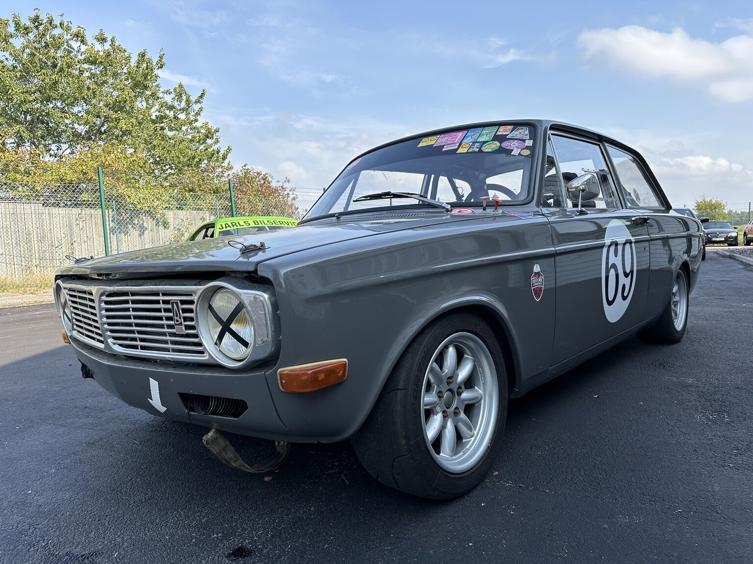 Exterior image of 1969 Volvo 142 race car