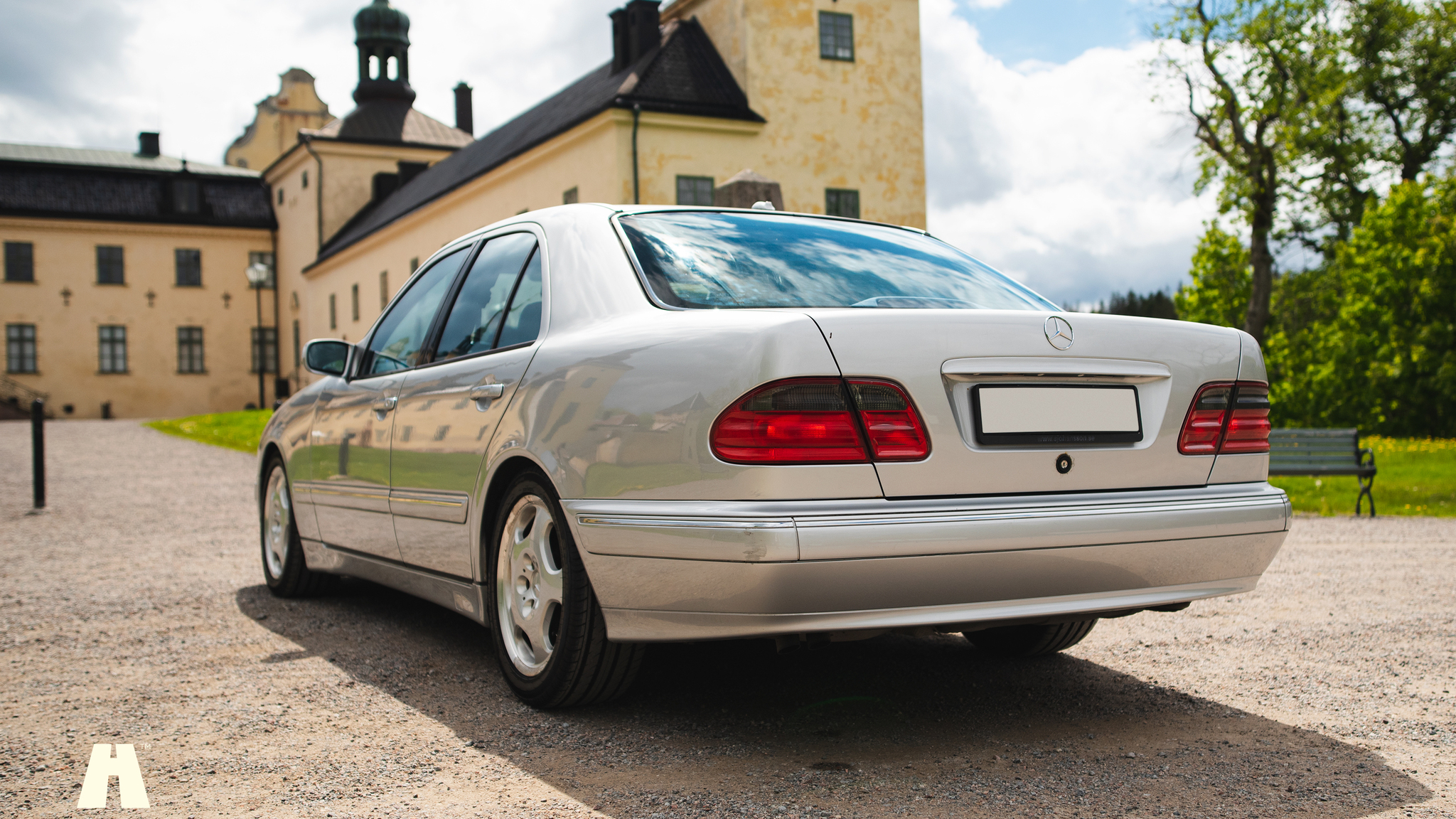 Aussenfoto 2000 Mercedes E430