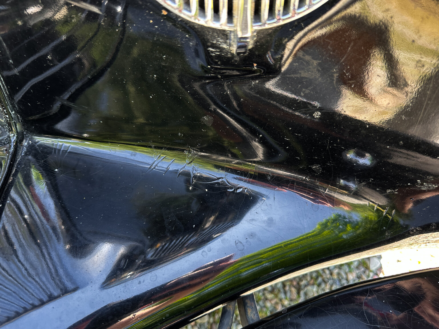 Exterior image of 1950 Bentley 4 1/4 Litre