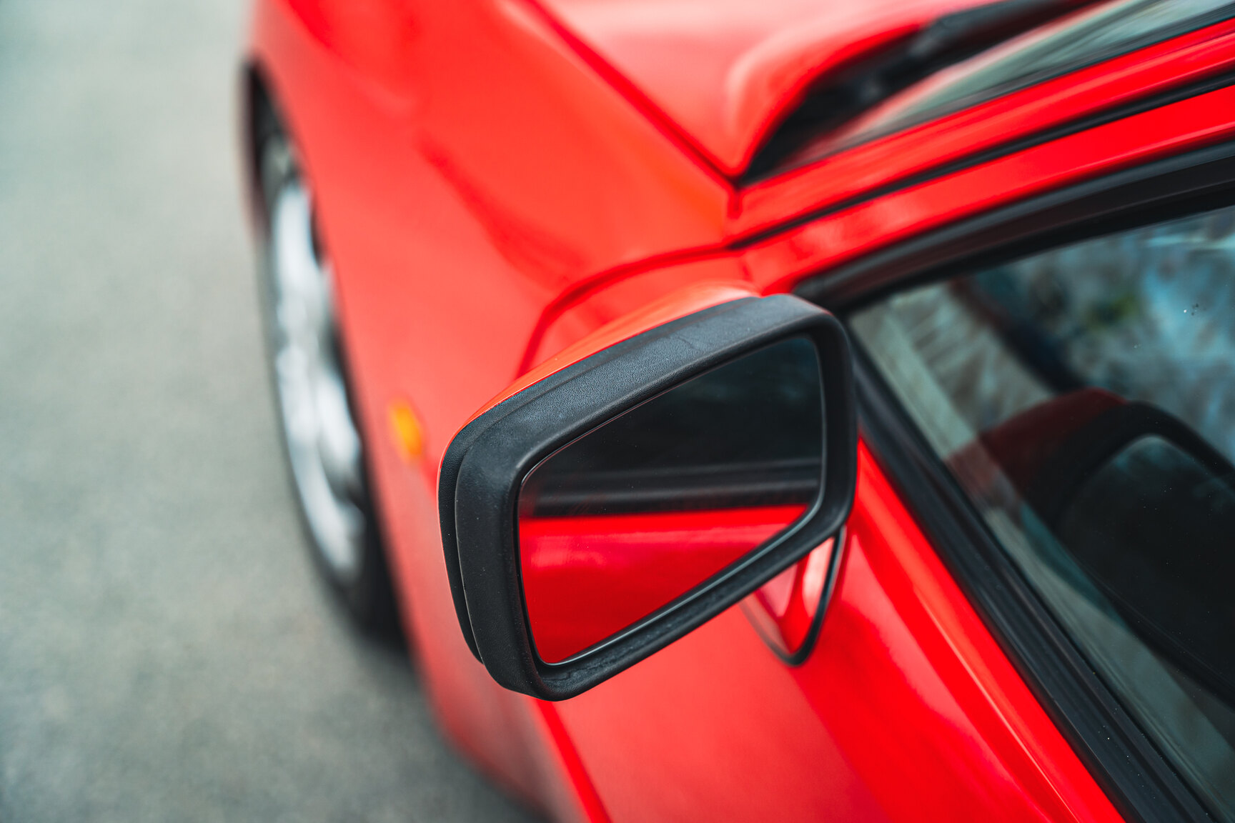 Exteriörbild på 1990 Porsche 944 Turbo