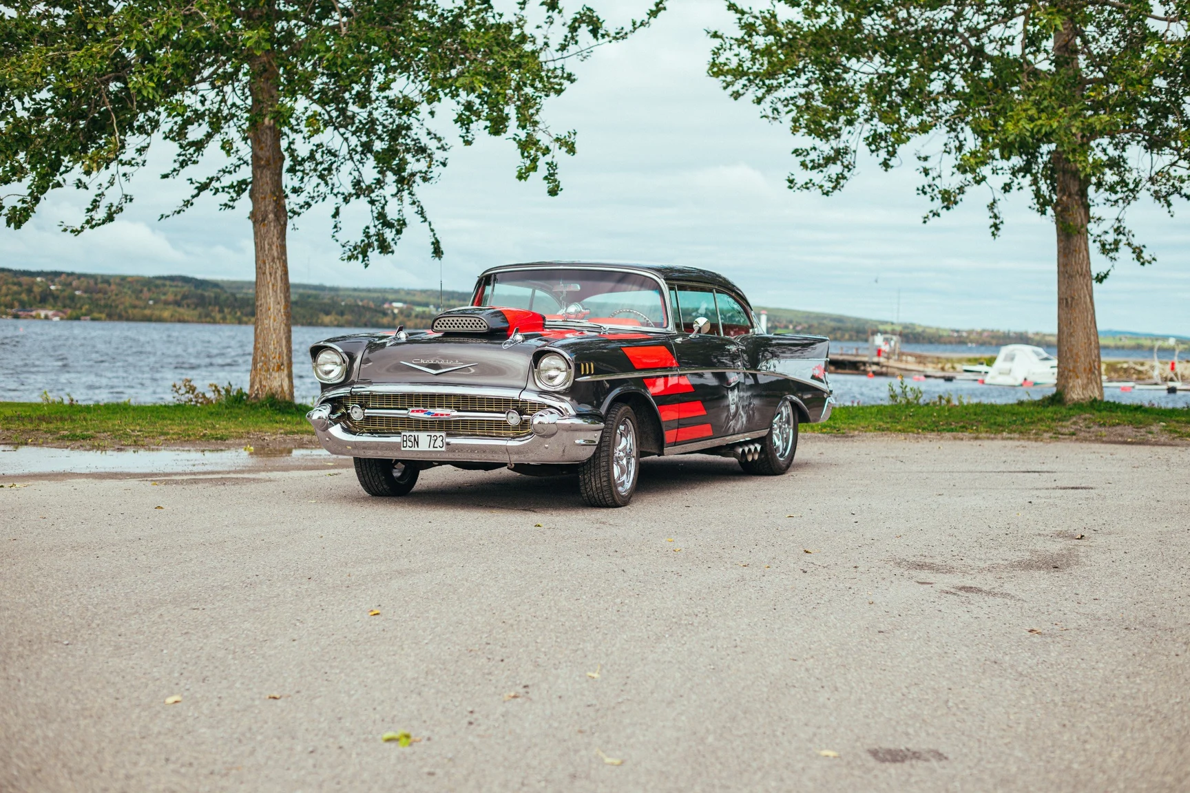Exteriörbild på 1957 Chevrolet Bel Air 2dr ht (1)
