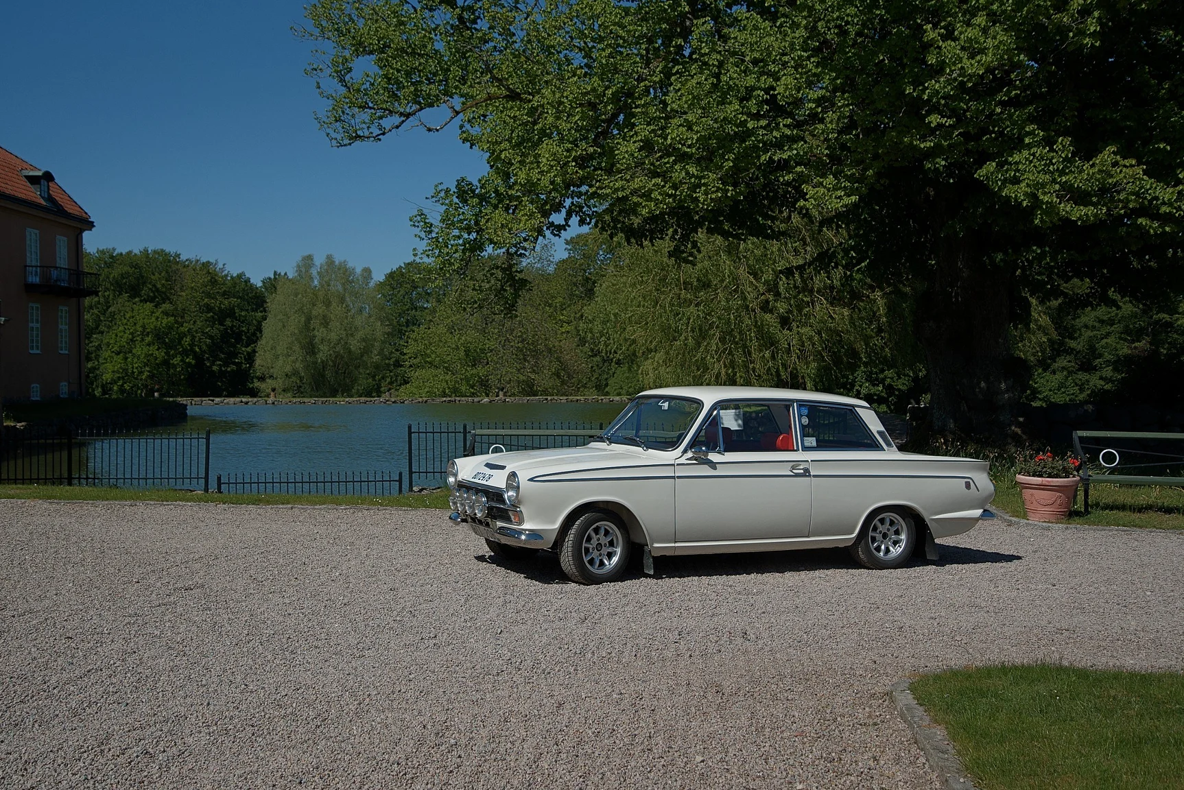 Aussenfoto 1966 Ford  Cortina GT (54)
