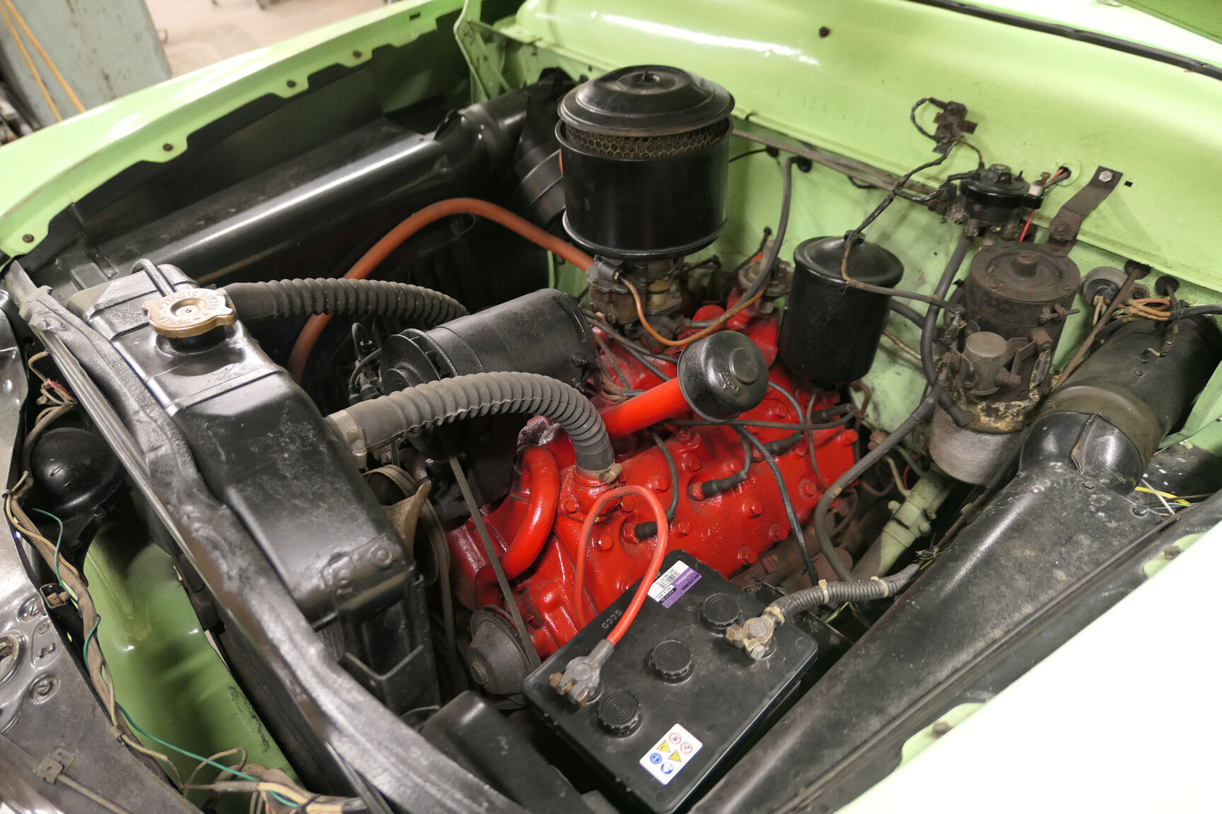 Image of 1949 Ford Custom Convertible mechanics
