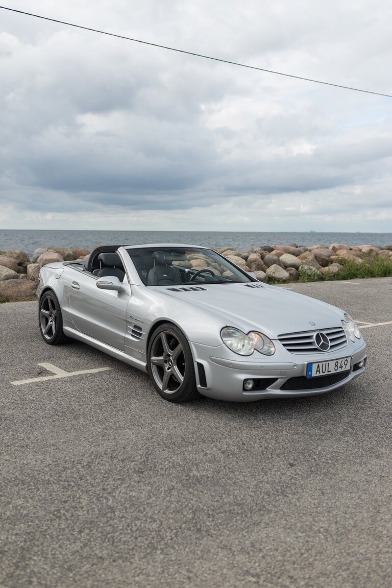 Exteriörbild på 2002 Mercedes-Benz SL55 AMG