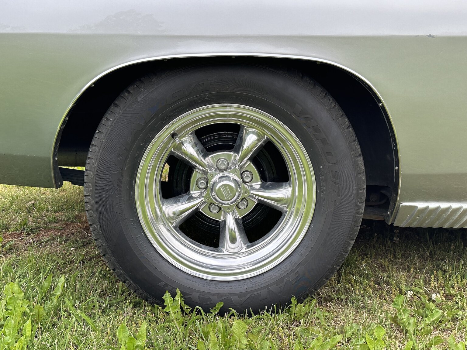 Exteriörbild på 1970 Plymouth Cuda 383