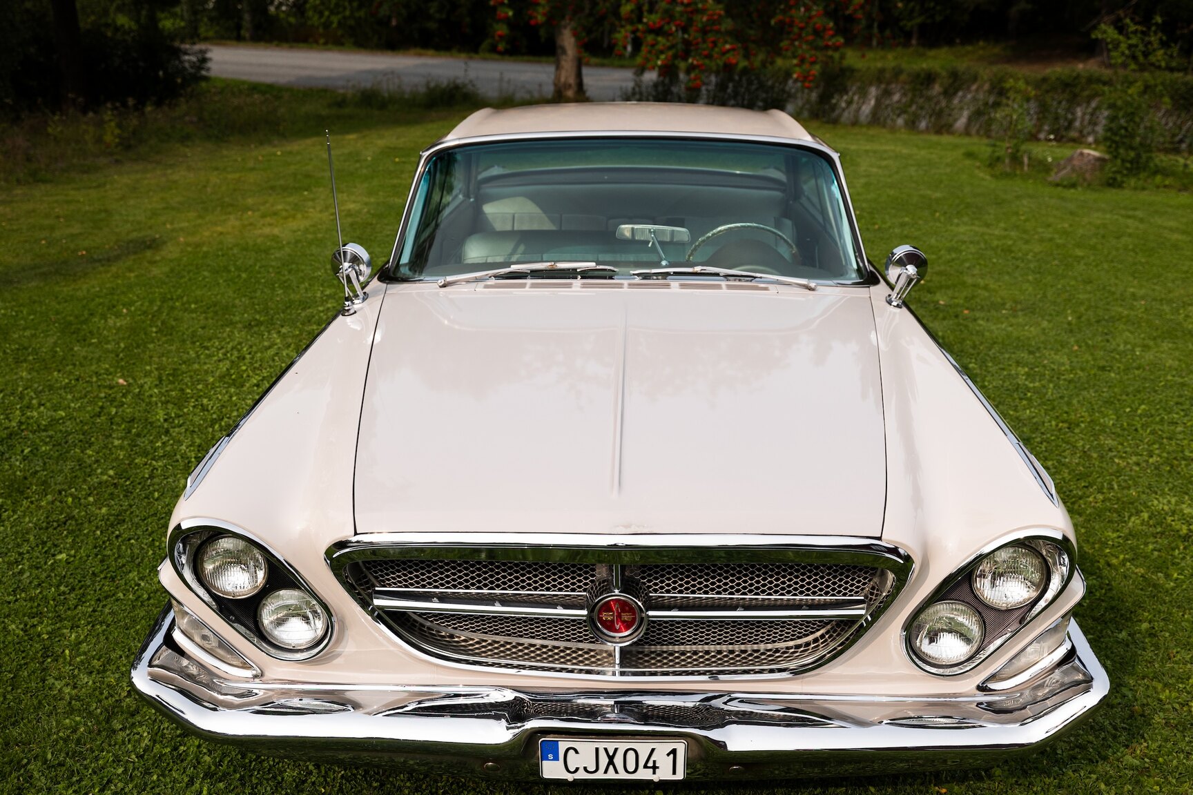 Exteriörbild på 1962 Chrysler New Yorker