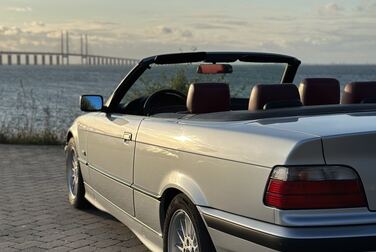 Exterior image of 1993 BMW 325 I CABRIO 