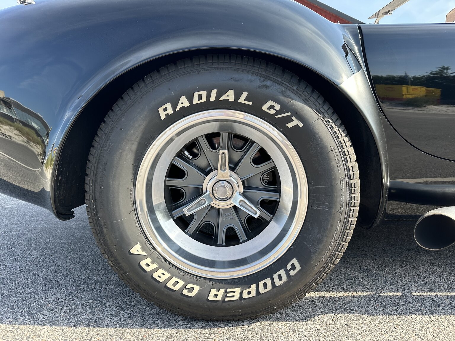 Exteriörbild på 1965 Superformance Cobra