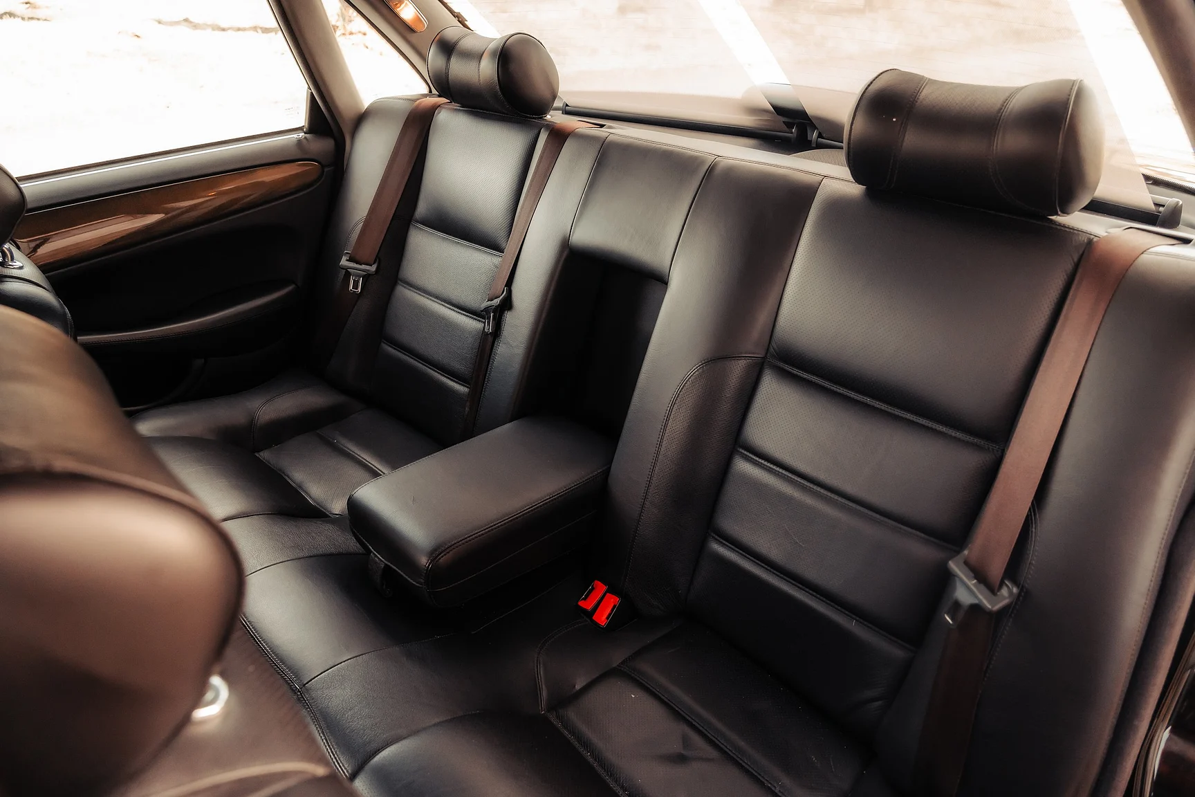 Innenraumfoto von 1997 Jaguar XJR 4.0 Kompressor NO RESERVE (45)