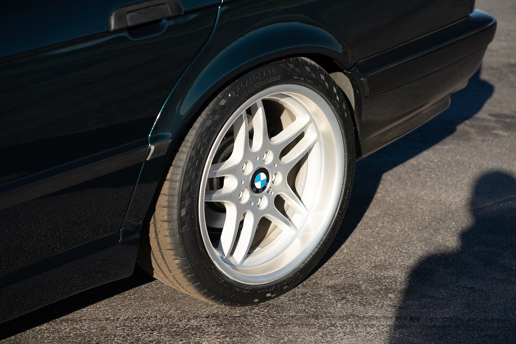 Exteriörbild på 1995 BMW 540i Touring - NO RESERVE (51)