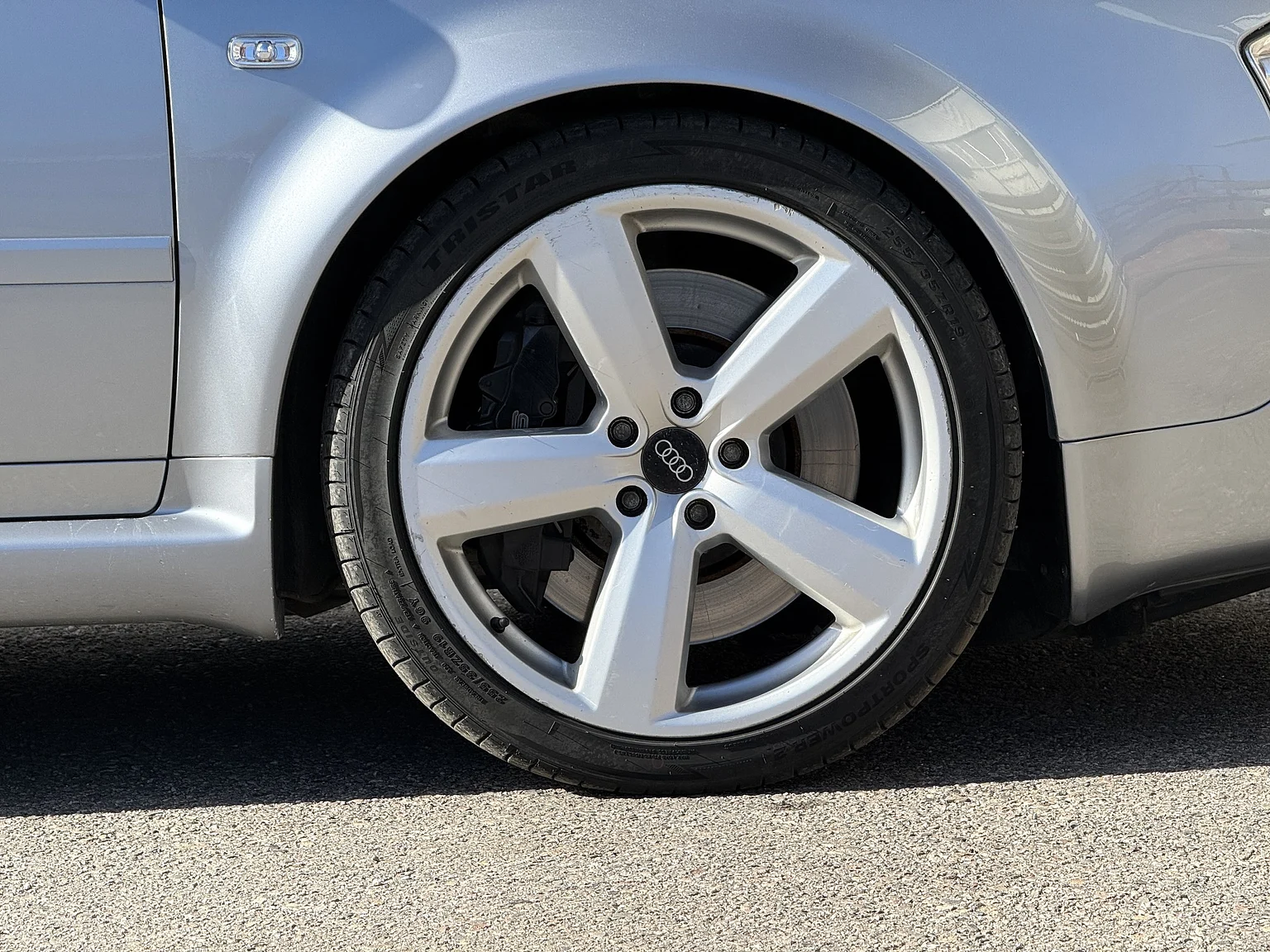 Aussenfoto 2002 Audi RS 6 Avant (31)