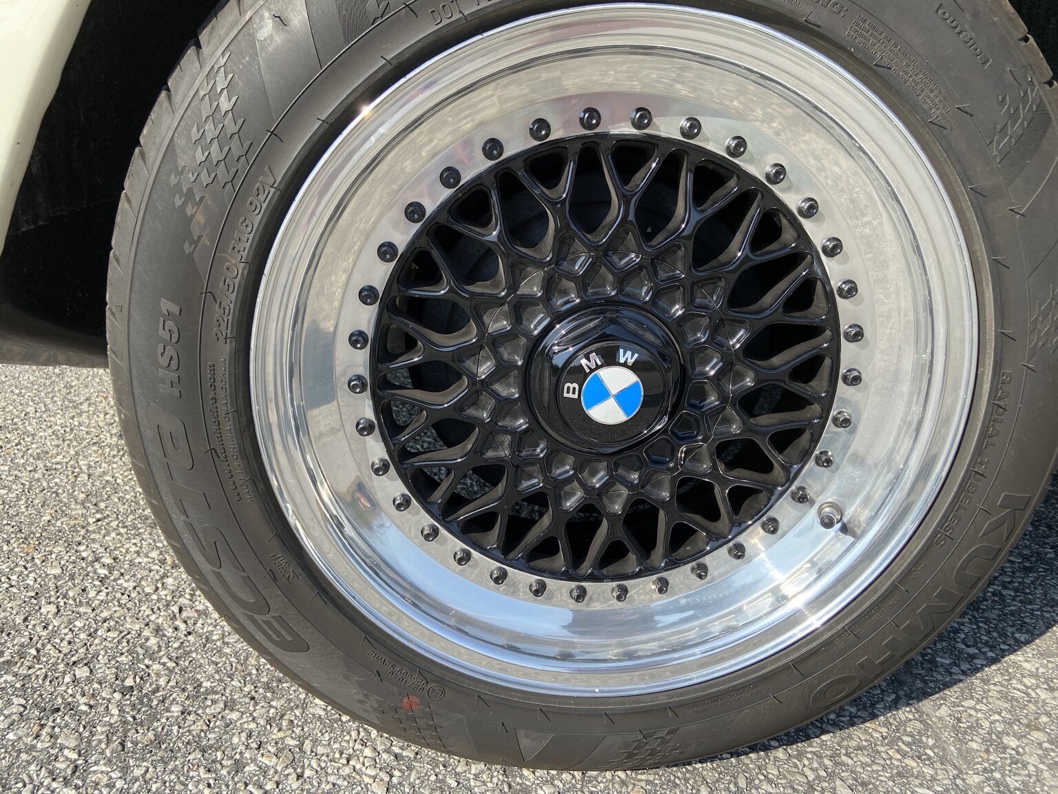 Exteriörbild på 1971 BMW 2800 CS