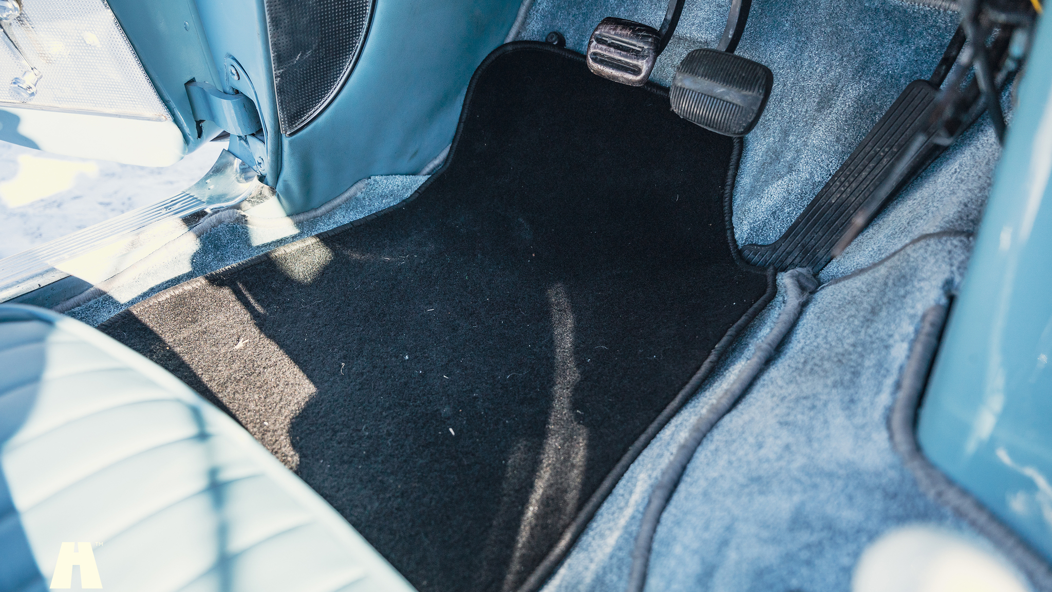 Interior image of 1960 Chevrolet Corvette