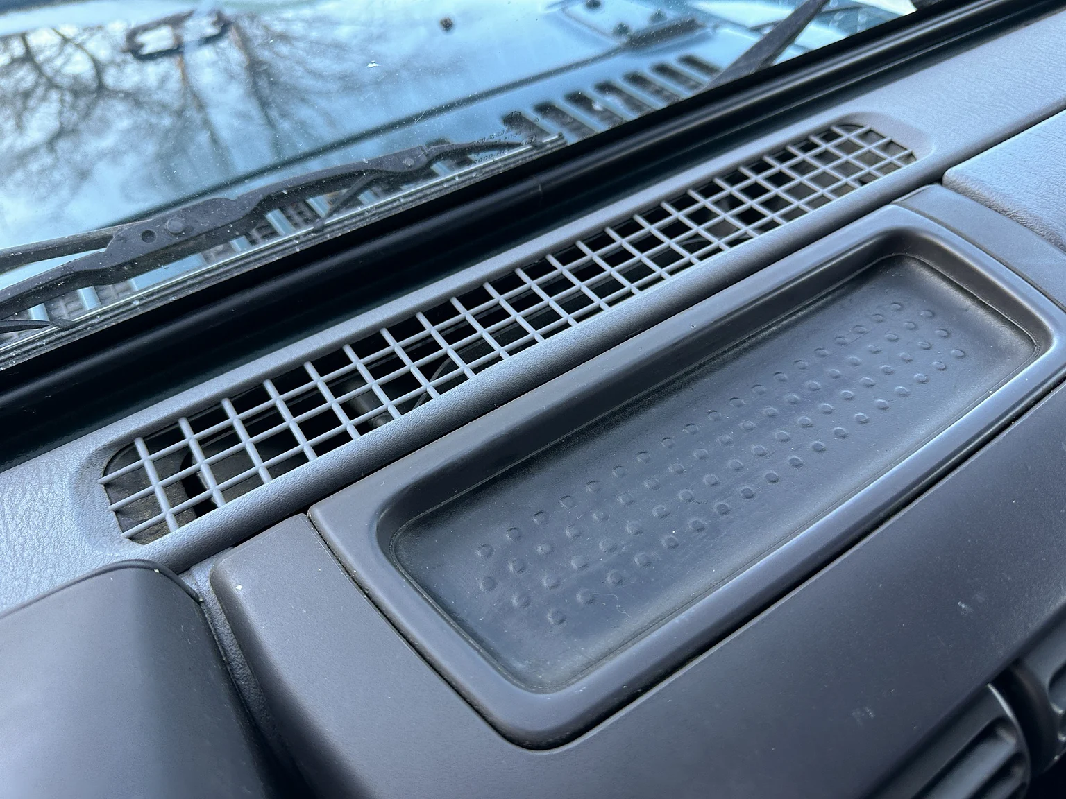 Innenraumfoto von 1997 JEEP Wrangler Hardtop 2.5 AWD (53)