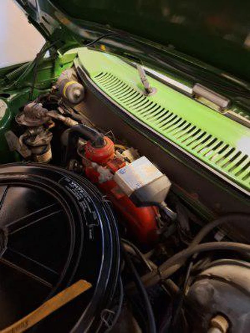 Image of 1976 Volvo 264 mechanics (1)