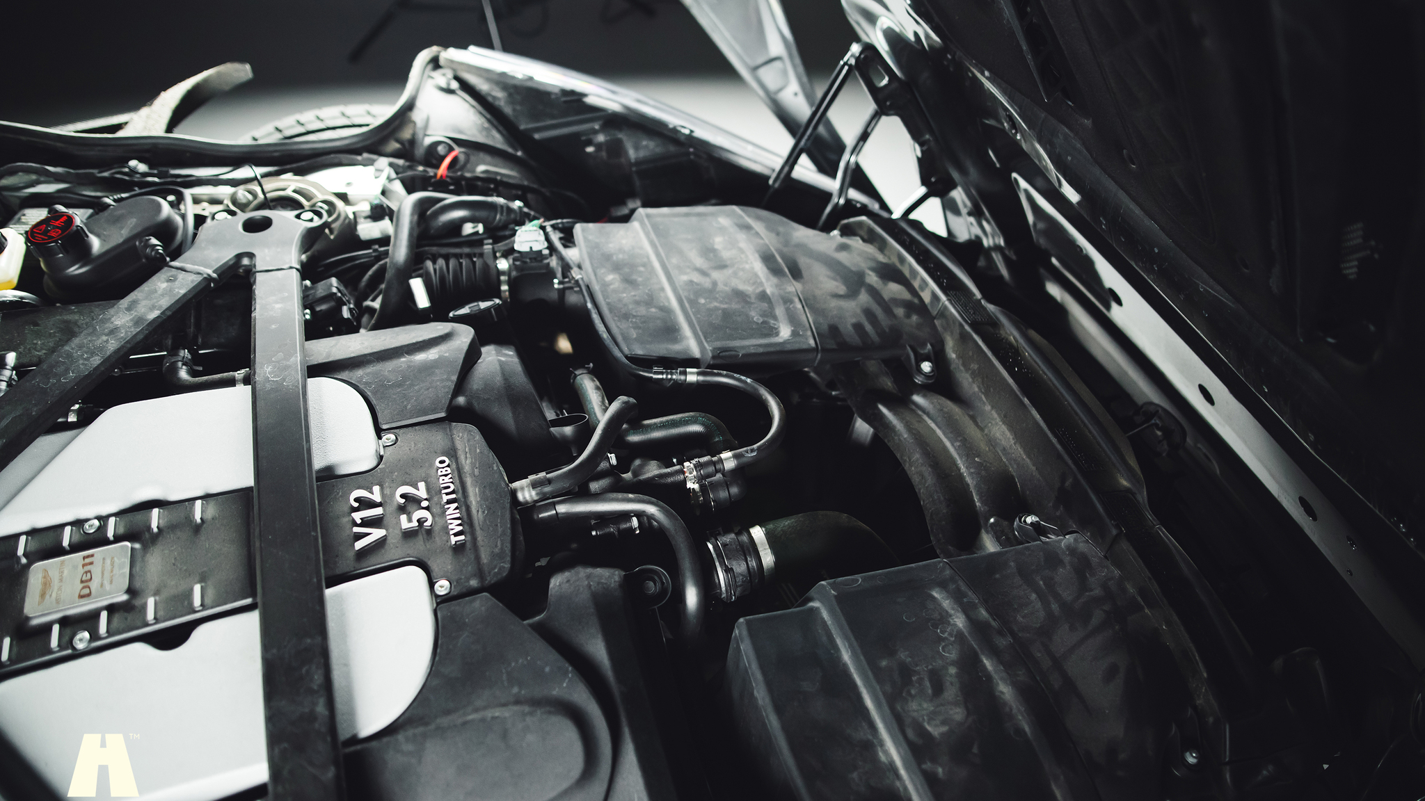 2019 Aston Martin DB11 AMR (15), Mekanik