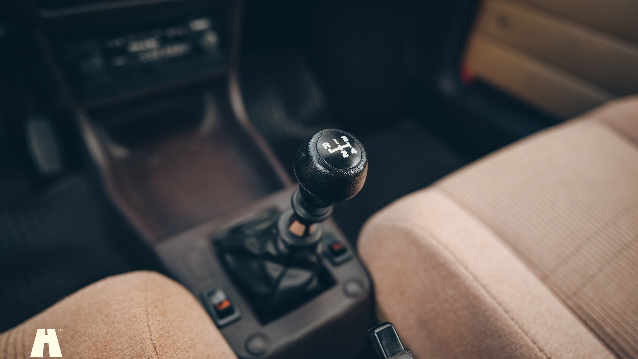 Interiörbild 1976 Volvo 343 DL Manuell