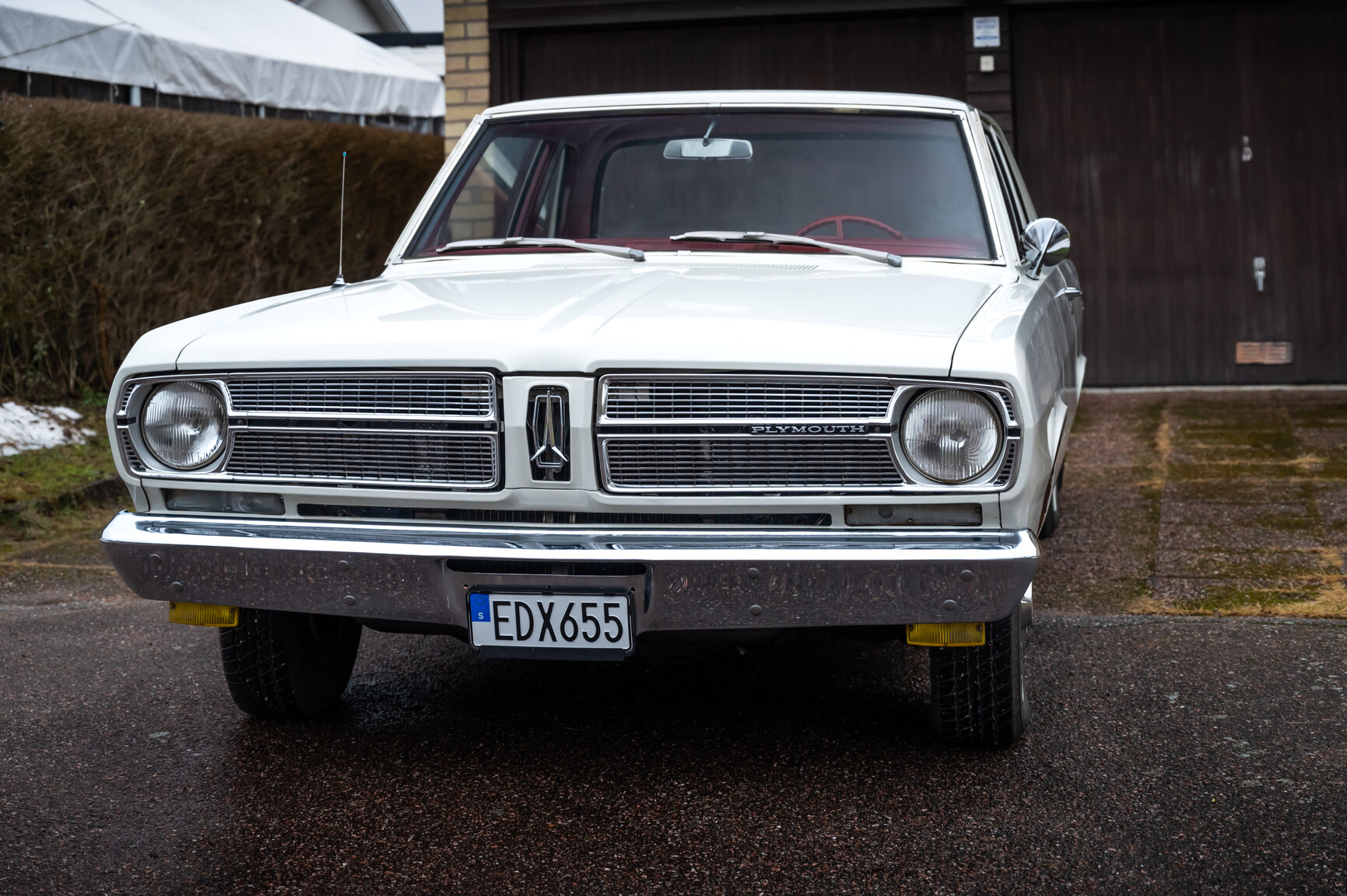 Exteriörbild på 1967 Plymouth Valiant V 100 Sedan