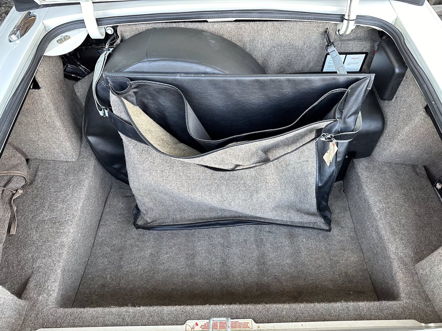 Innenraumfoto von 1985 Jaguar XJ-SC