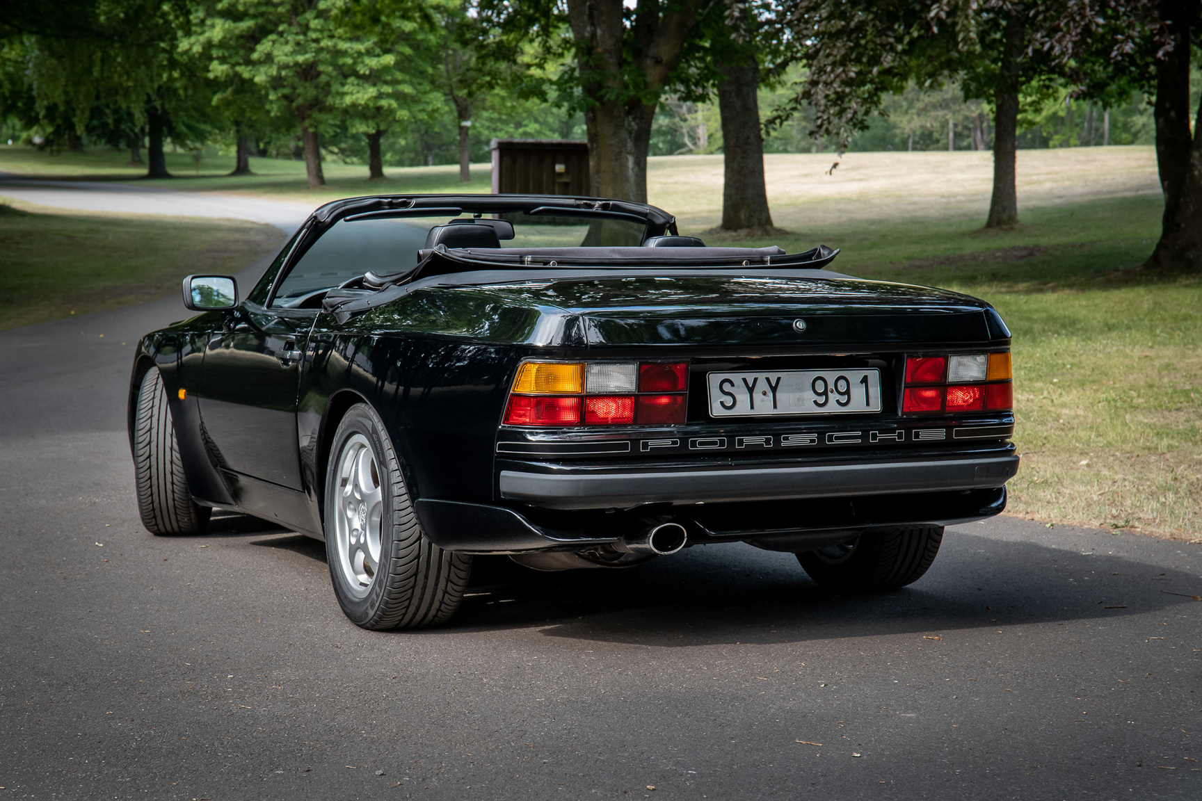 Aussenfoto 1989 Porsche 944 S2 Cabriolet  (4)