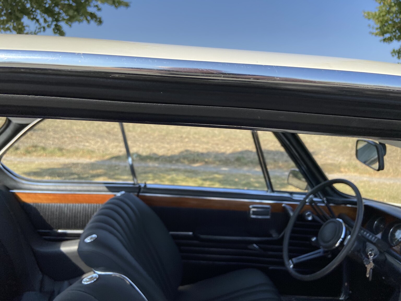 Interiörbild 1971 BMW 2800 CS
