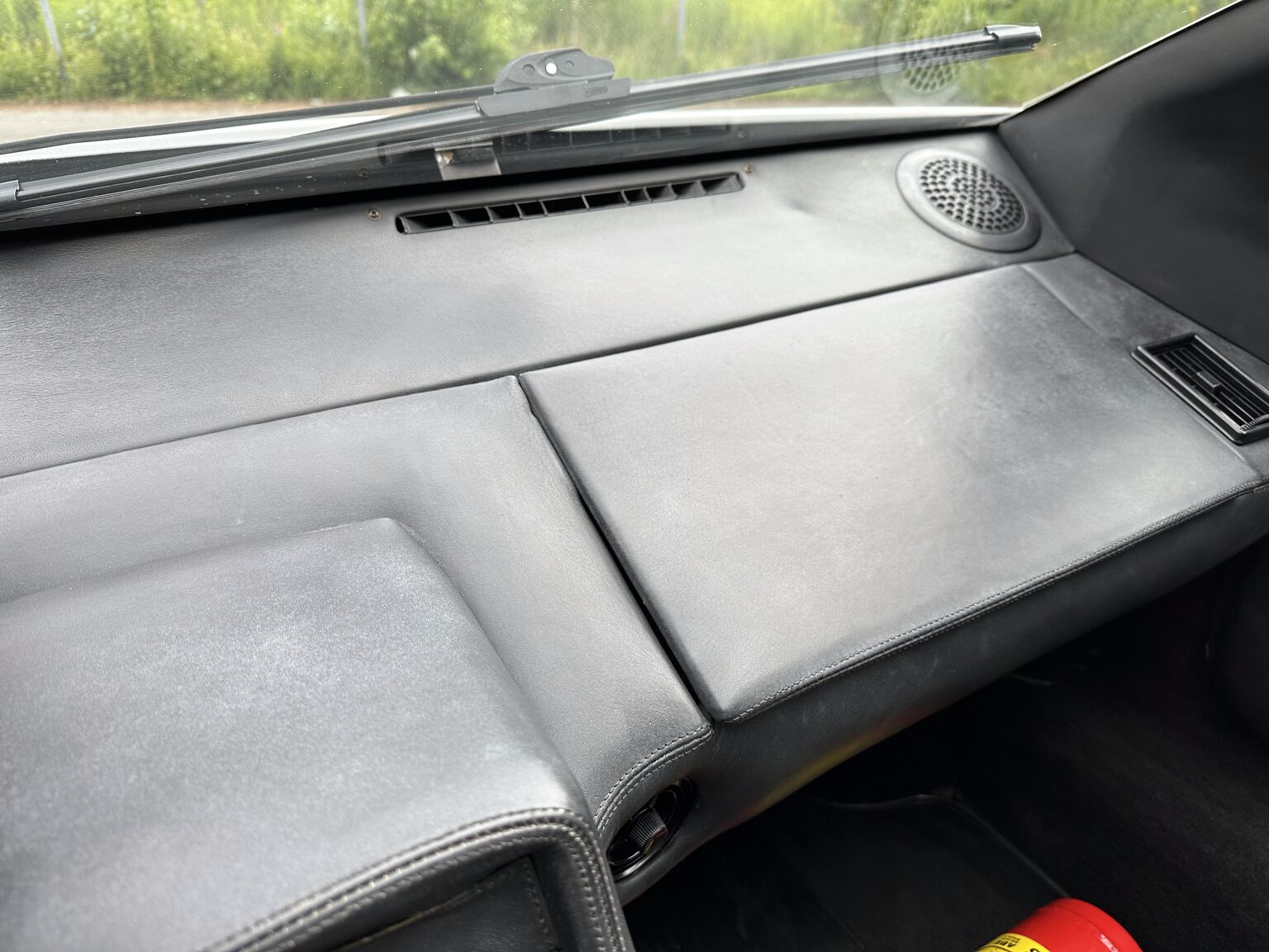 Innenraumfoto von 1987 Lotus Esprit S3