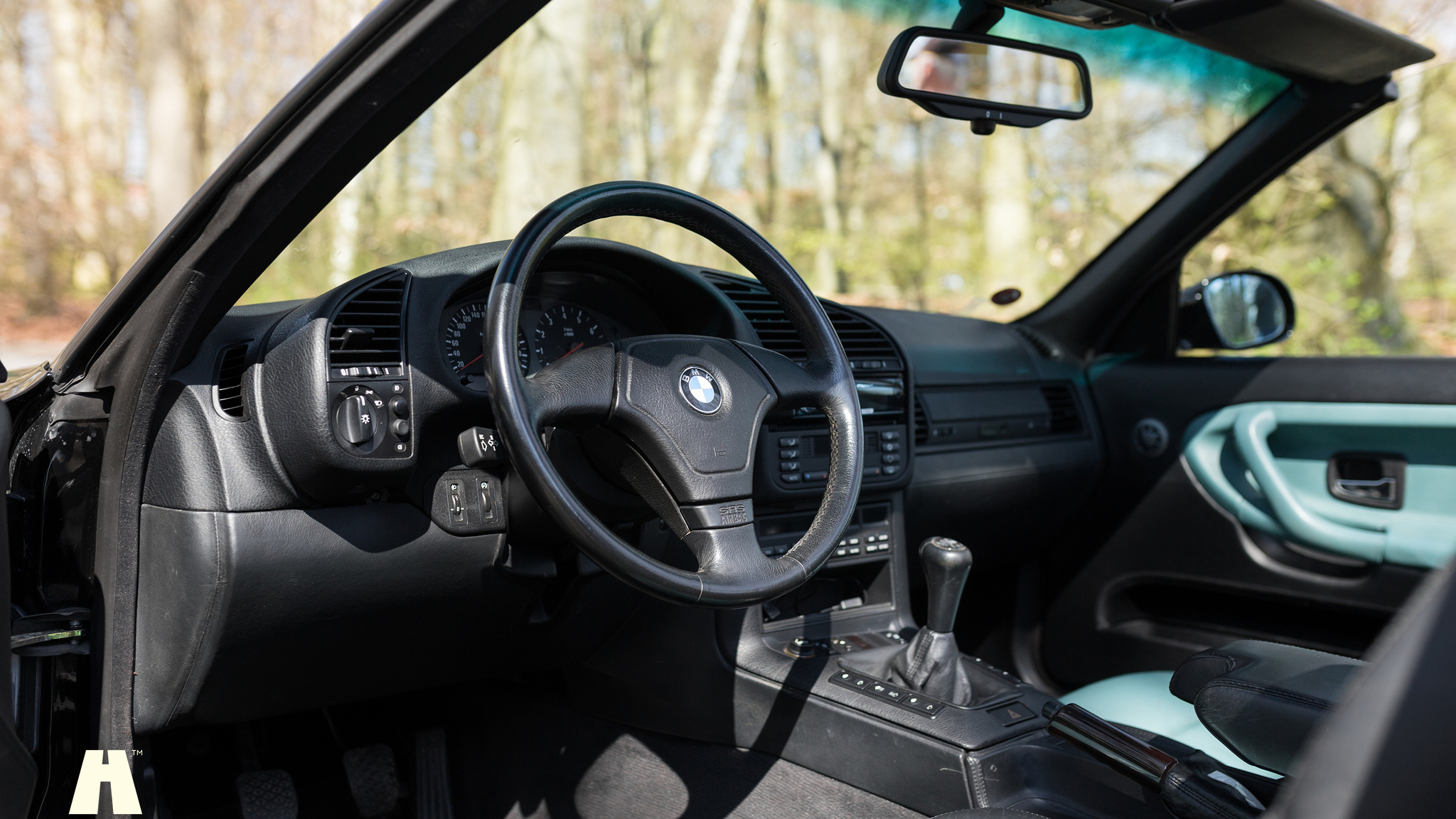 Innenraumfoto von 1996 BMW M3 3.2 Cabriolet (8)