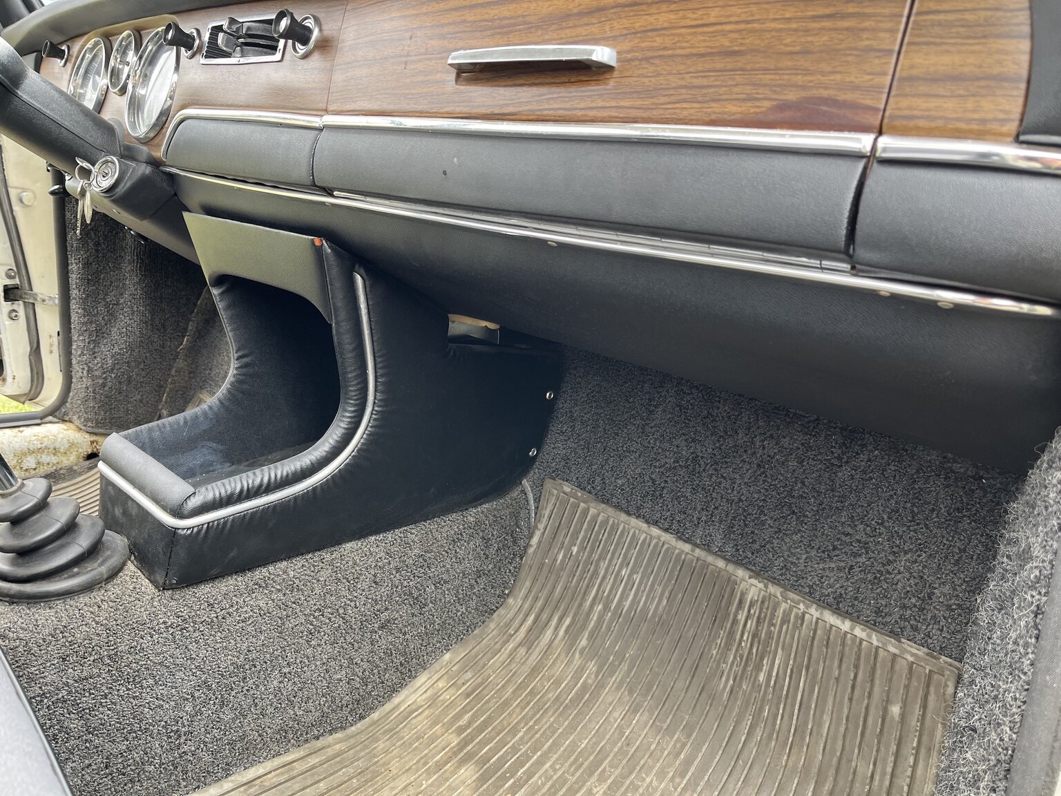 Interior image of 1965 BMW 1800