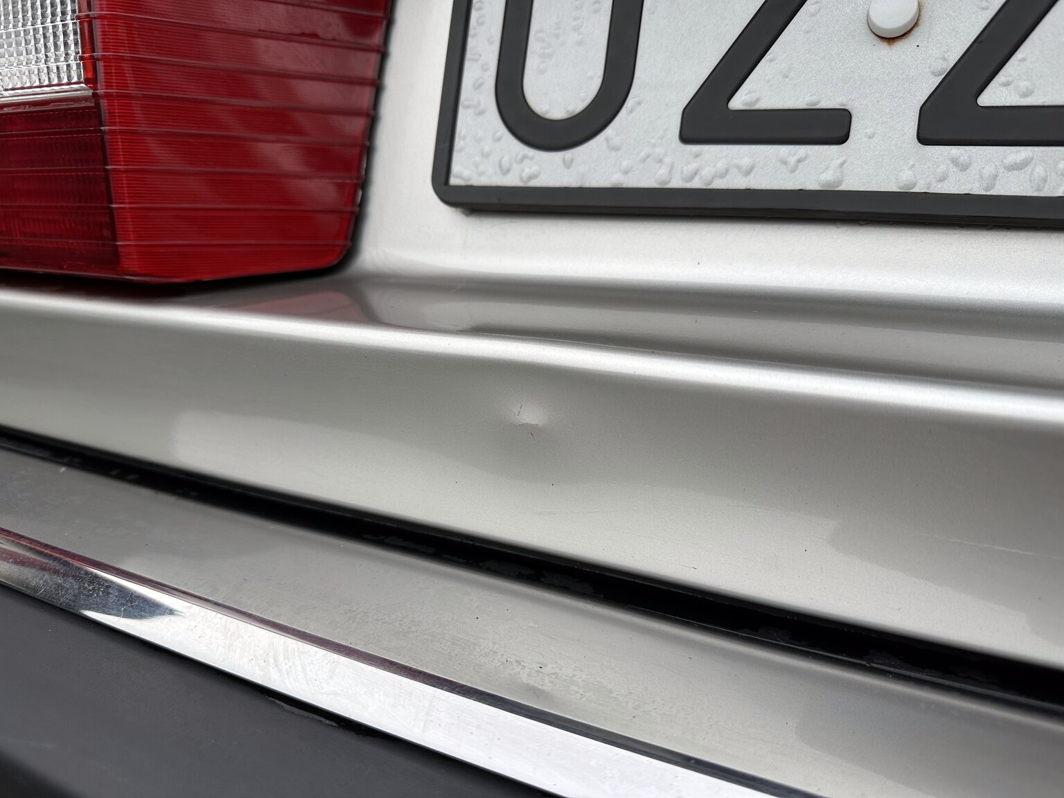 Exterior image of 1988 Volvo 780 Bertone Coupé