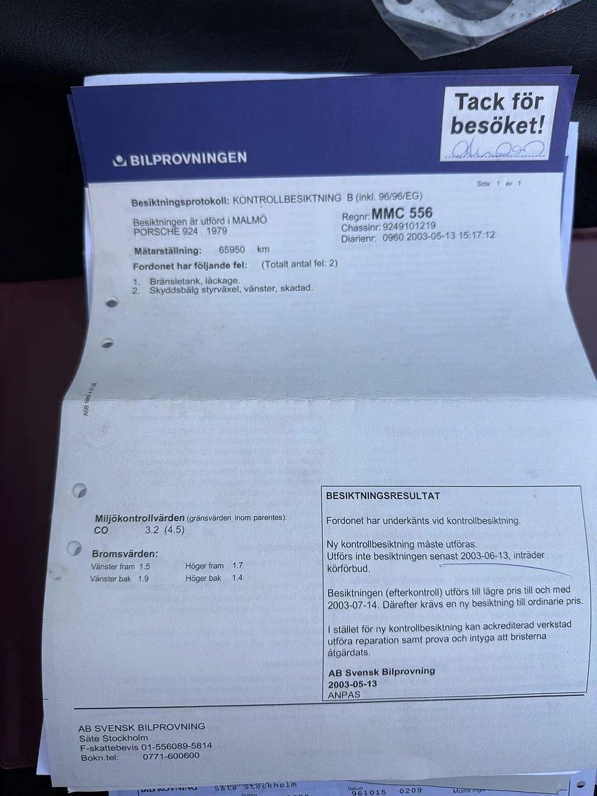 Exterior image of 1979 Porsche 924  (17)