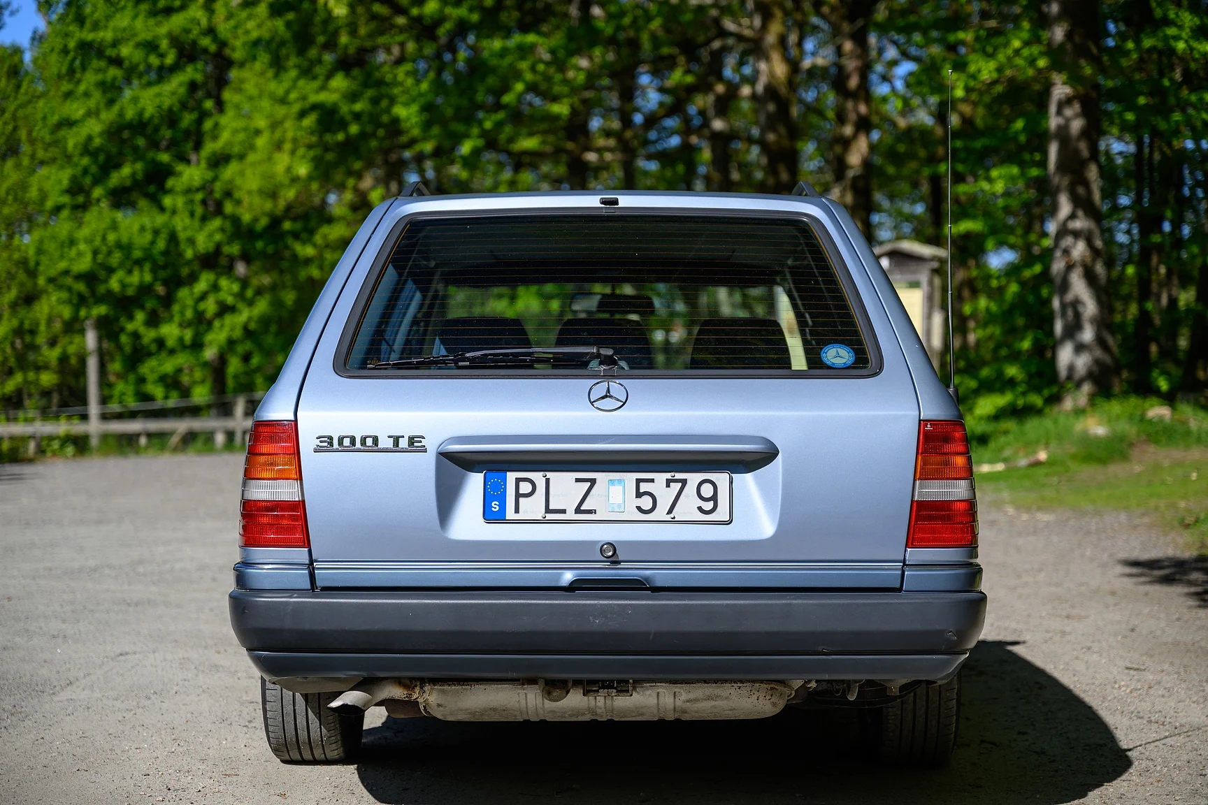 Aussenfoto 1992 Mercedes-Benz 300 TE (16)