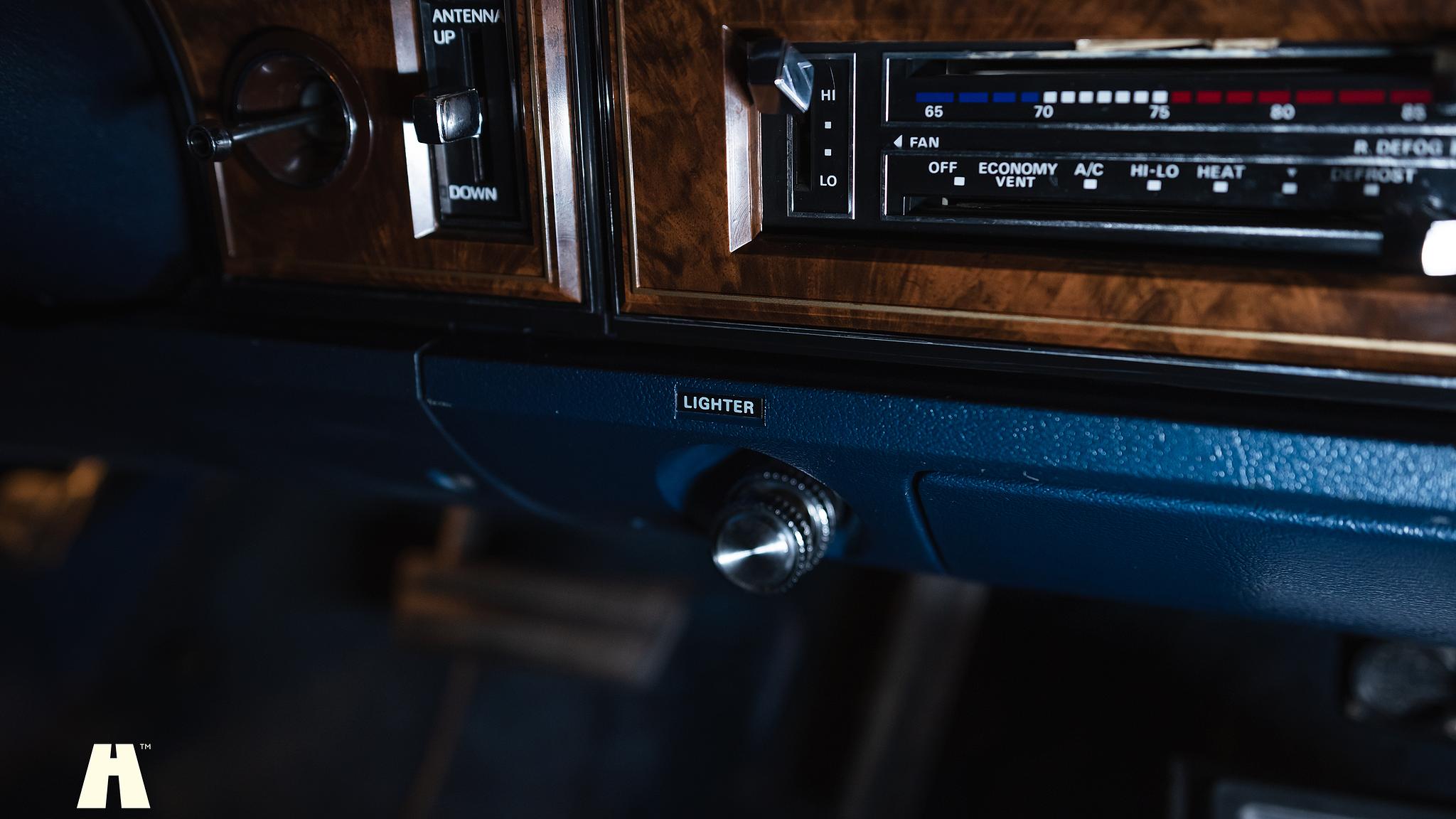 Interiörbild 1979 Lincoln Continental (41)