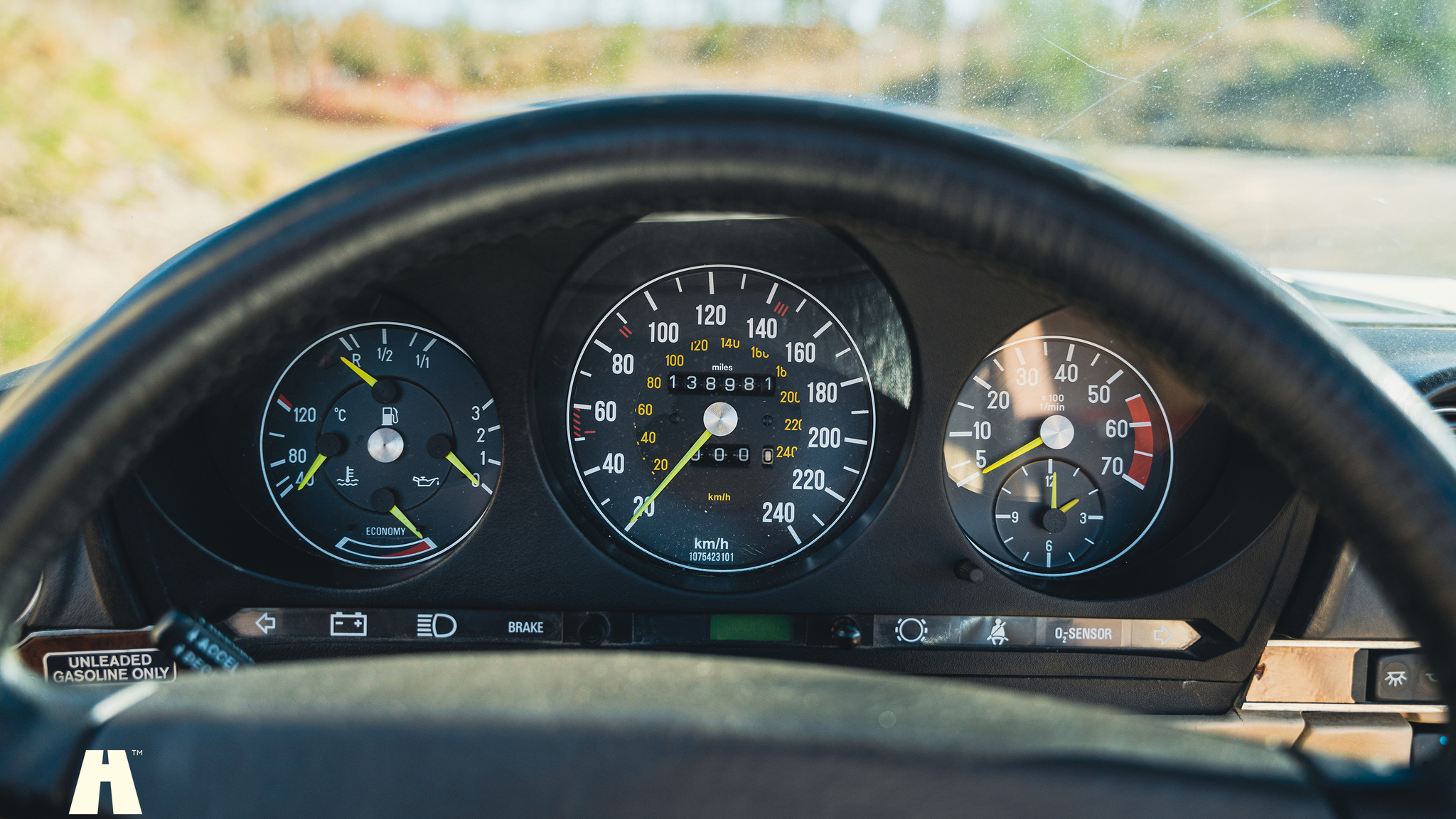 Interiörbild 1985 Mercedes-Benz 380 SL