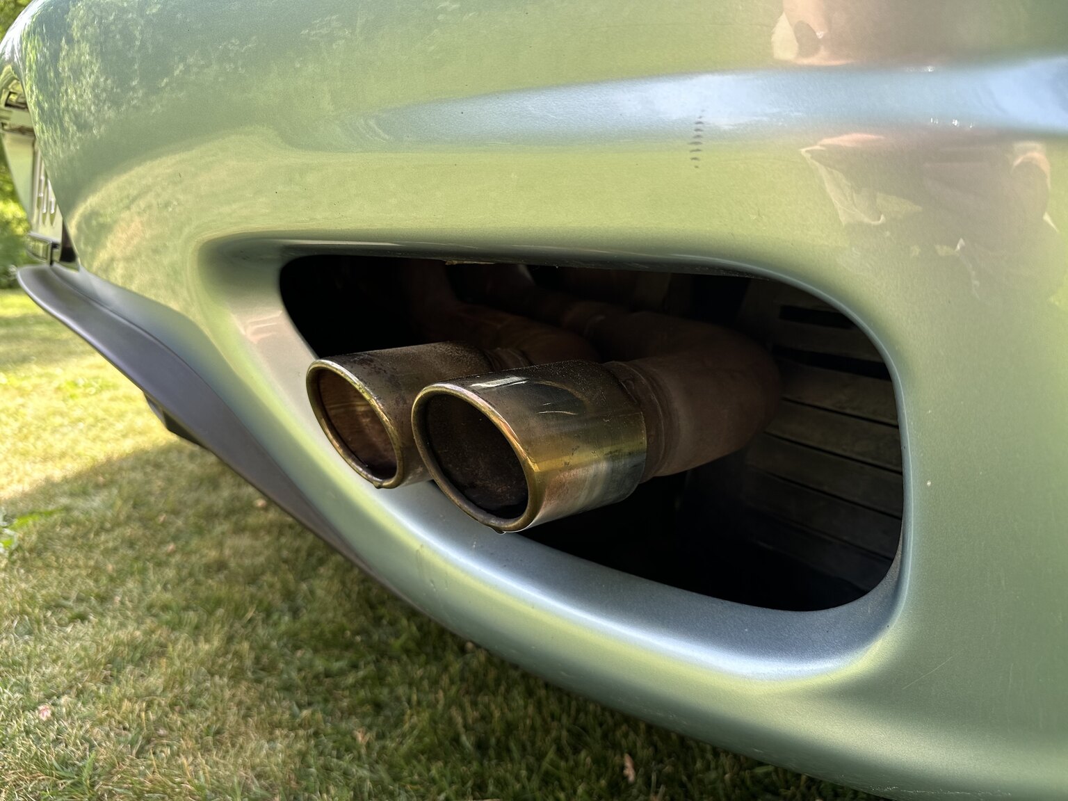 Exterior image of 2001 Ferrari 360 Modena V8 Manual (54)