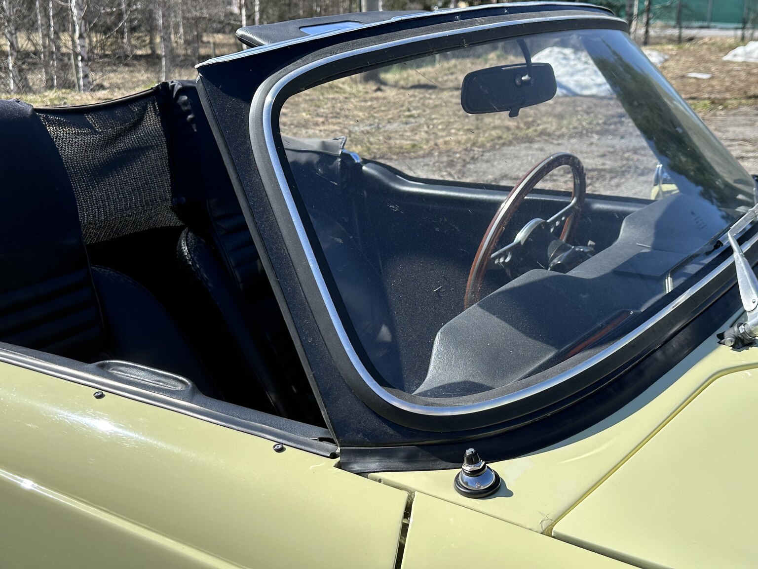 Aussenfoto 1971 Triumph TR6