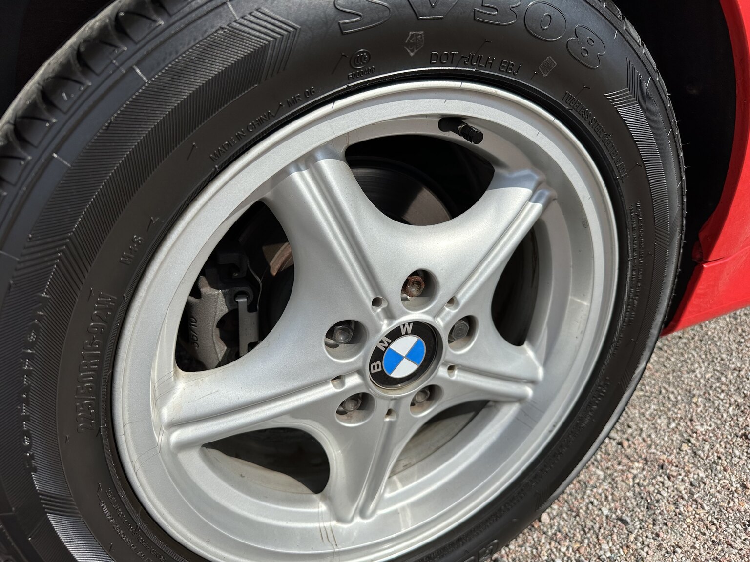 Exterior image of 1997 BMW Z3 Roadster