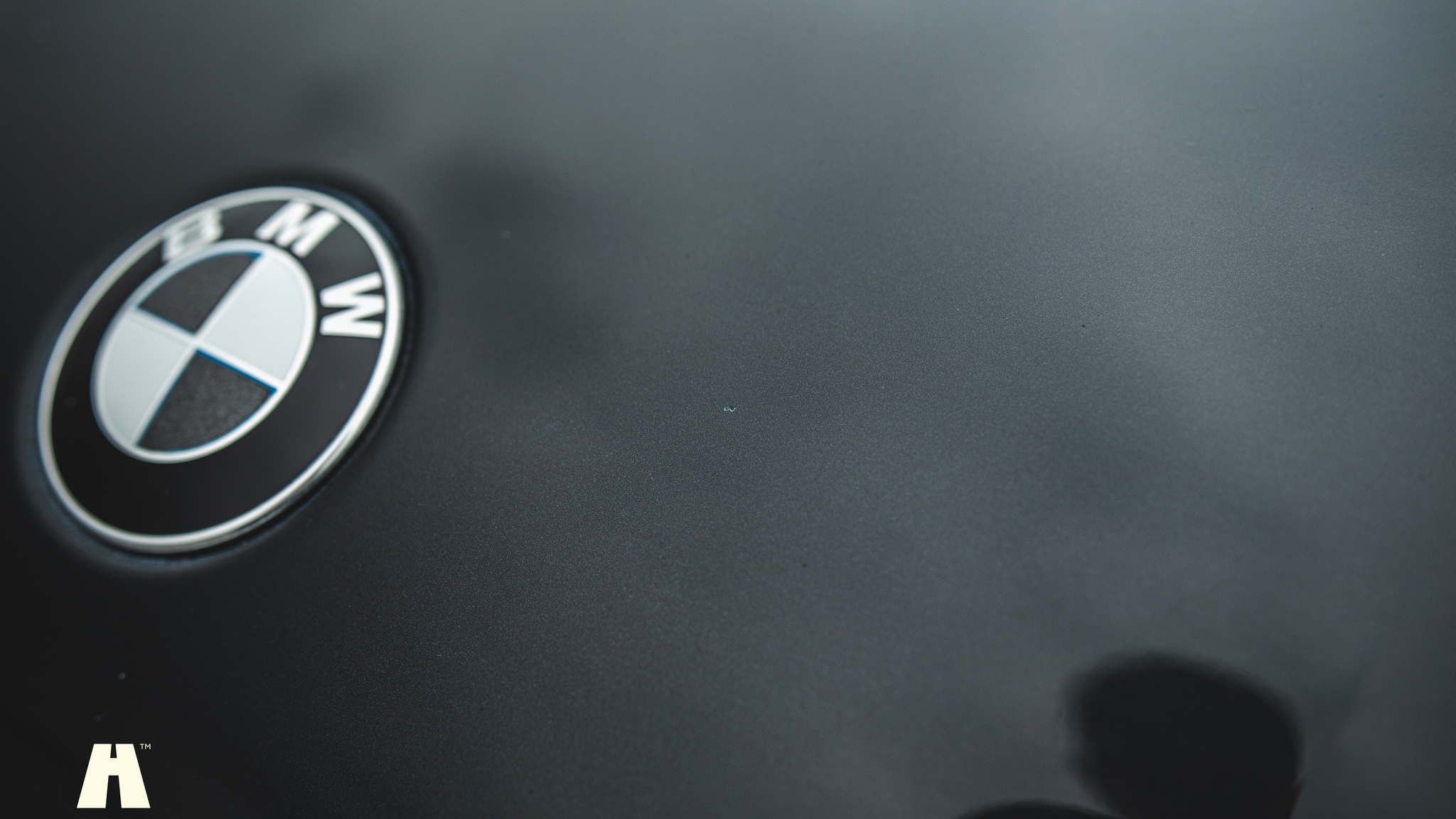 Exterior image of 2010 BMW X6 M Ferrita 555HK (63)